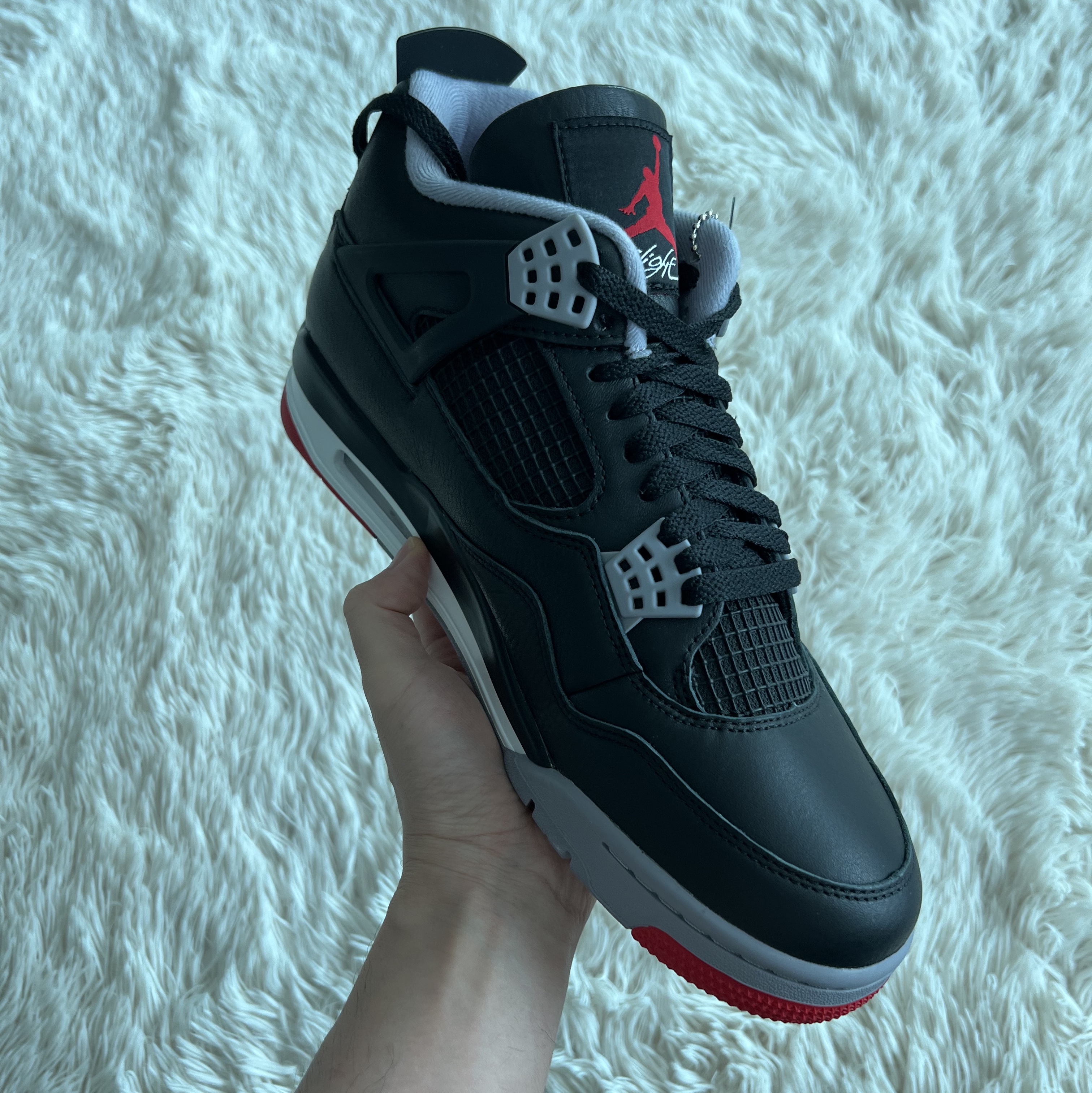 Jordan 4 Retro Bred Reimagined 착용 스타일