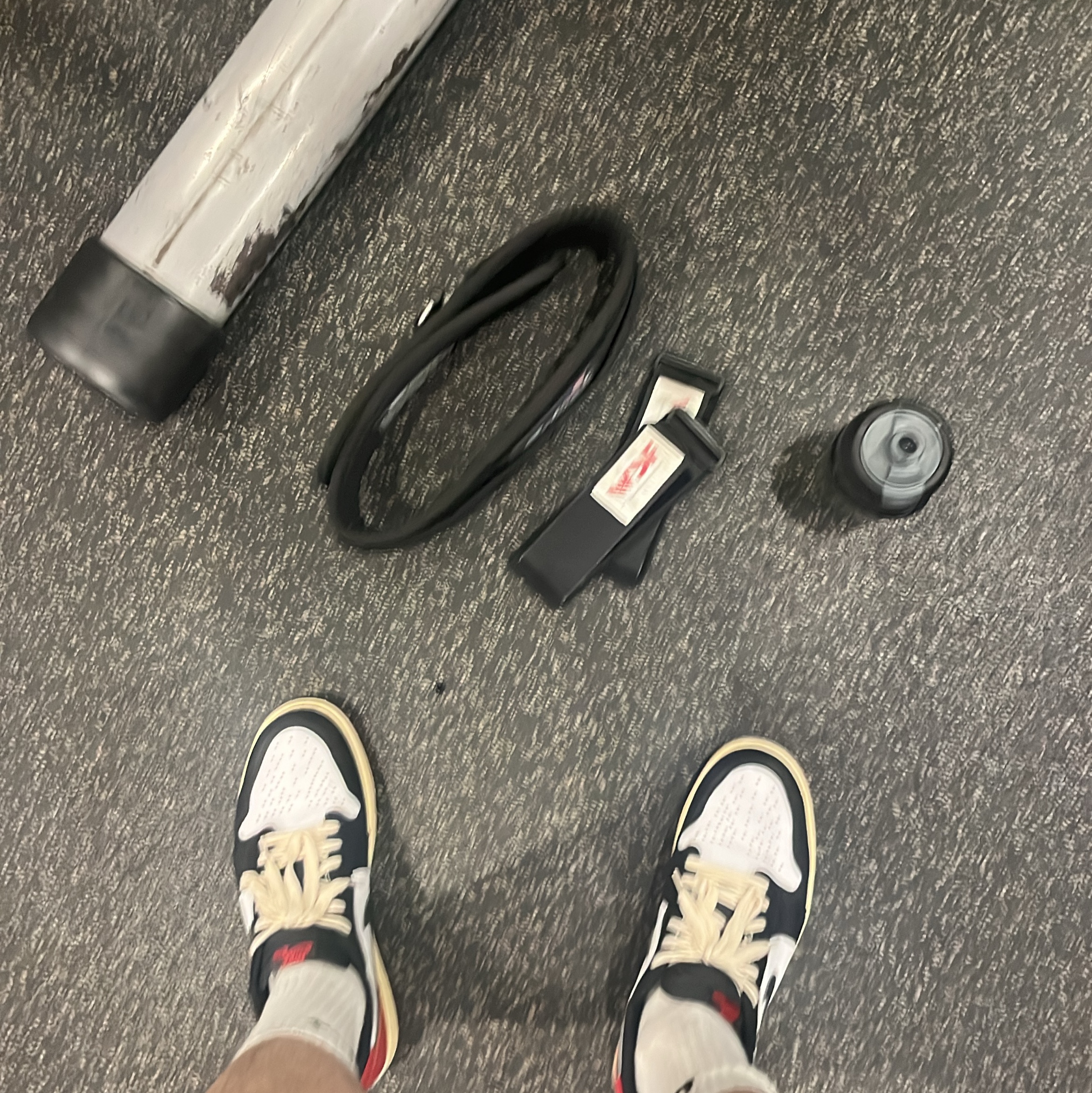 Jordan 1 Retro Low OG Black Toe 착용 스타일