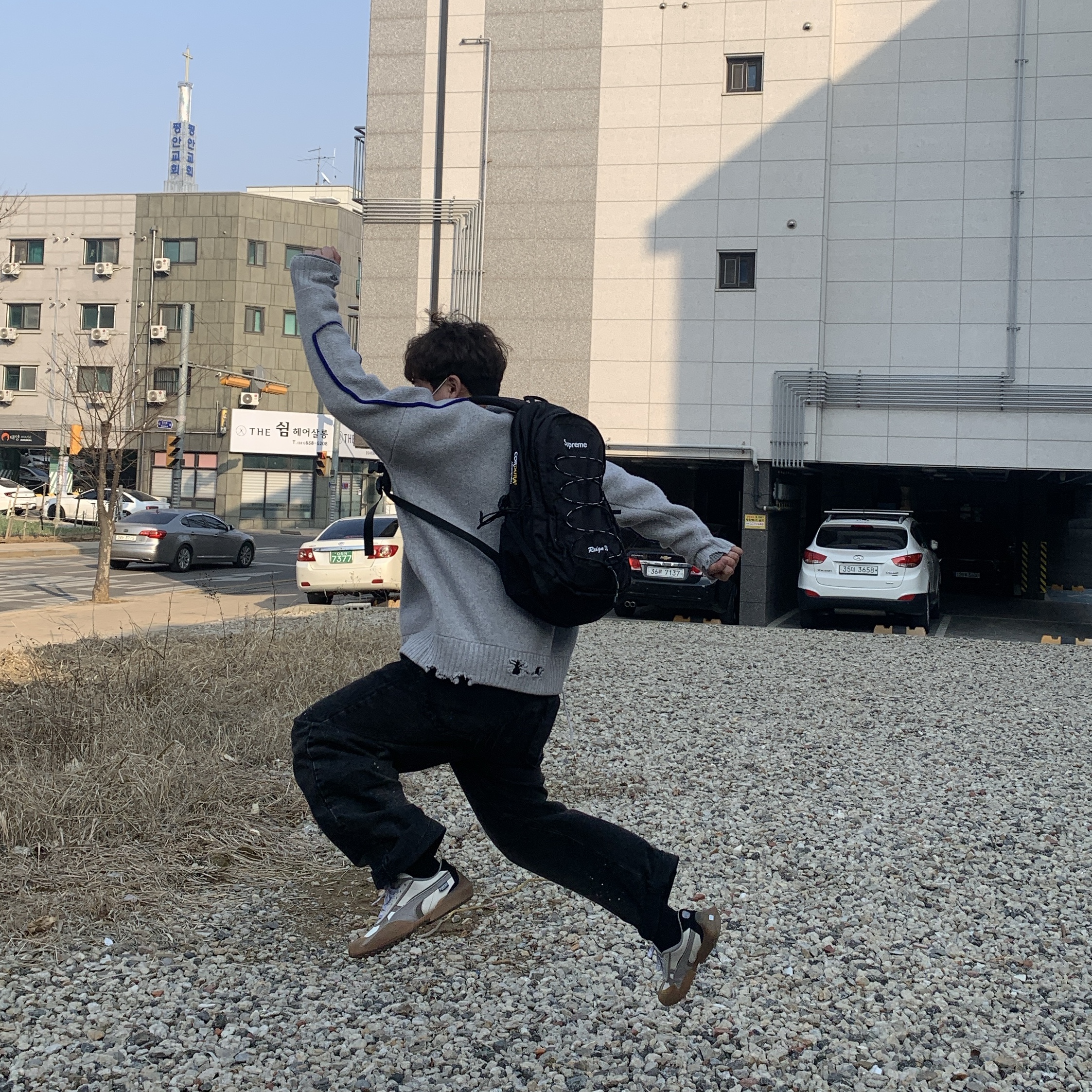 Supreme Backpack Black - 22SS, Puma x Ader Error Vaderon White 착용 스타일