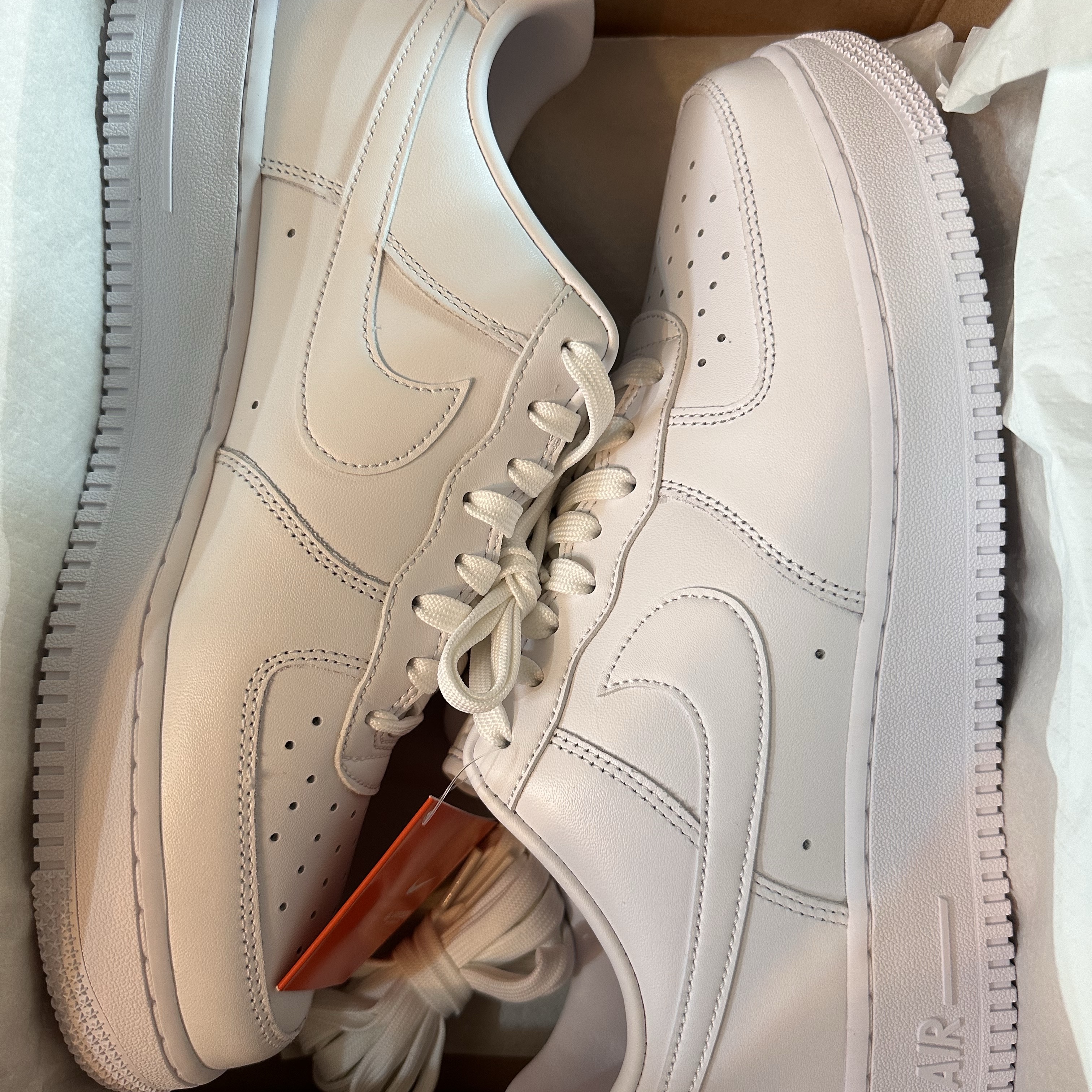 Nike Air Force 1 '07 Fresh White 착용 스타일 - 1
