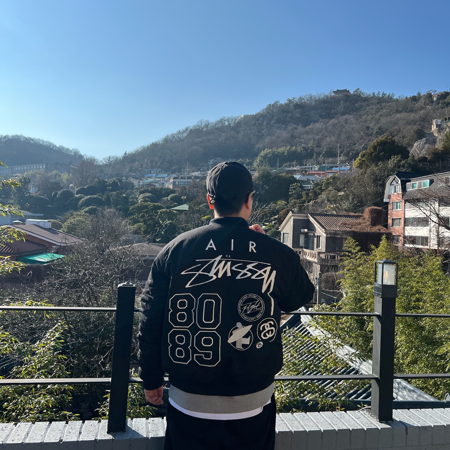 Nike x Stussy Reversible Jacket Black (FJ9153-010) 착용 스타일 - 4