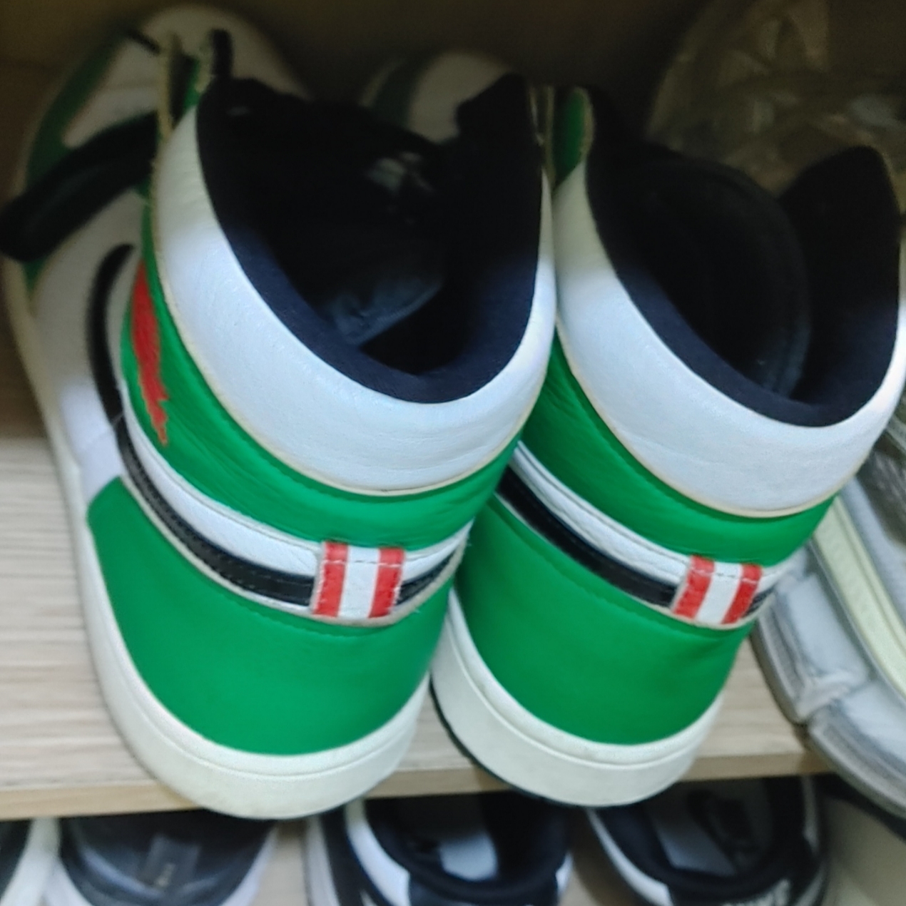 (W) Jordan 1 Retro High OG Lucky Green 착용 스타일