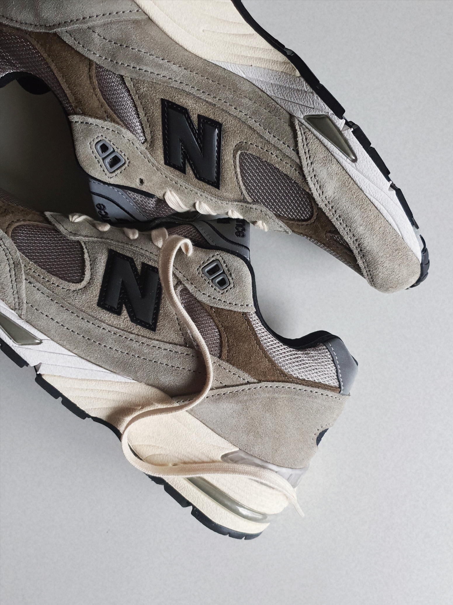 New Balance x JJJJound 991 Made in UK Grey 착용 스타일