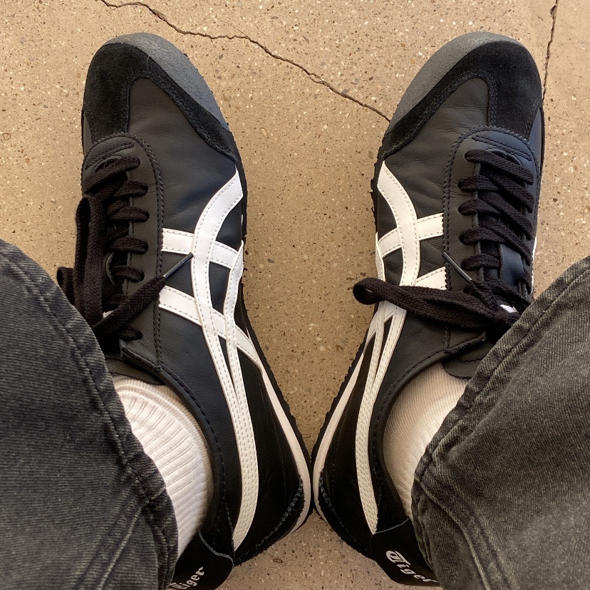 Onitsuka Tiger Mexico 66 Black White 착용 스타일