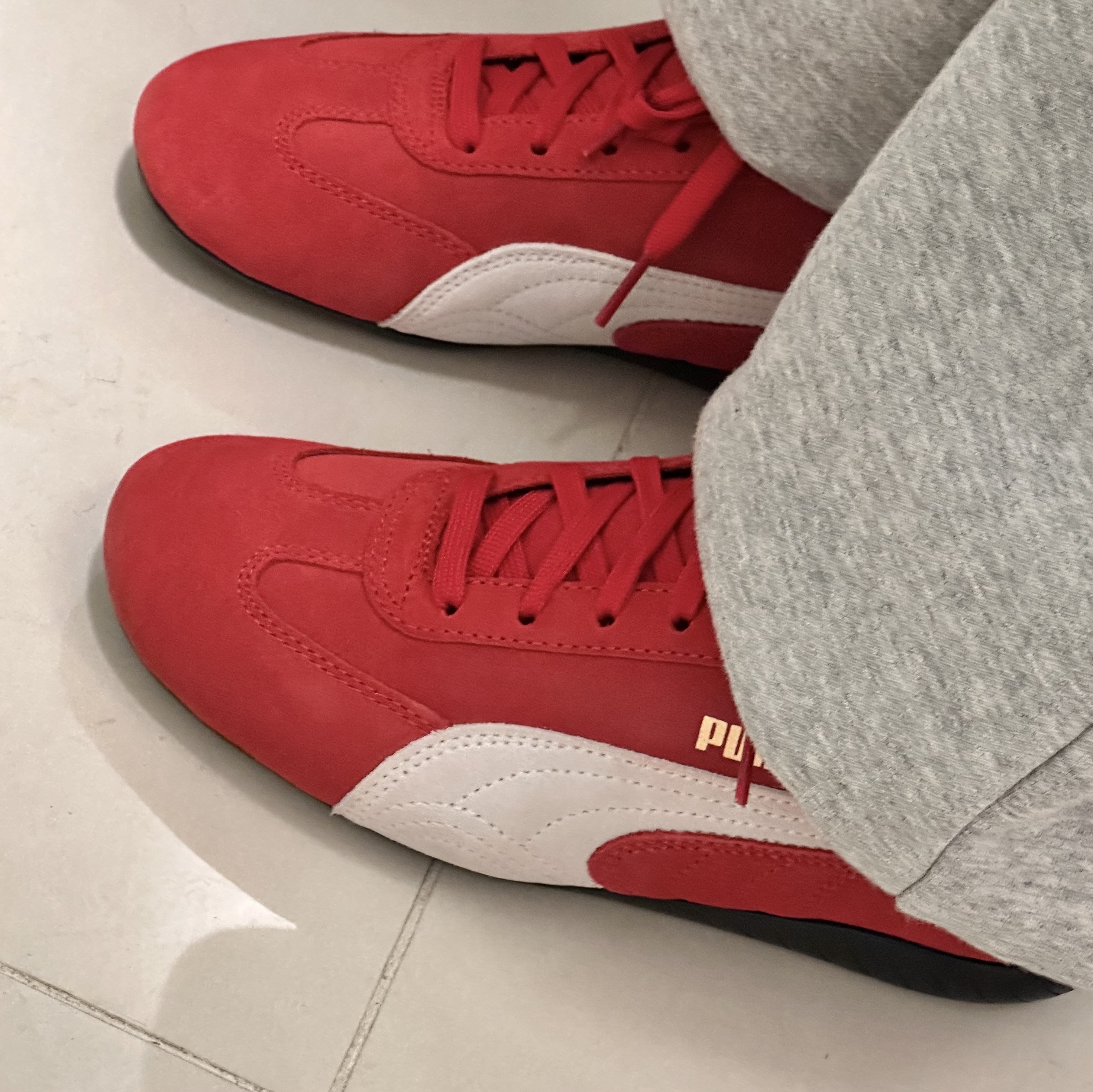 Puma Speedcat OG Sparco Ribbon Red White, CDG Round Neck School Pullover Grey 착용 스타일 - 6