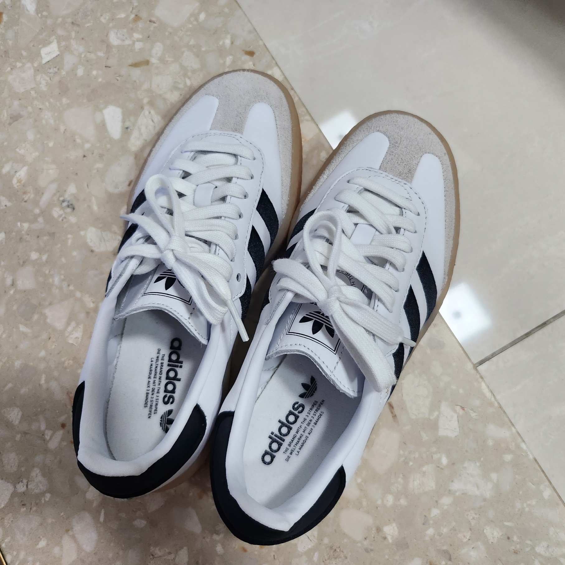 (W) Adidas Sambae White Black 착용 스타일 - 4