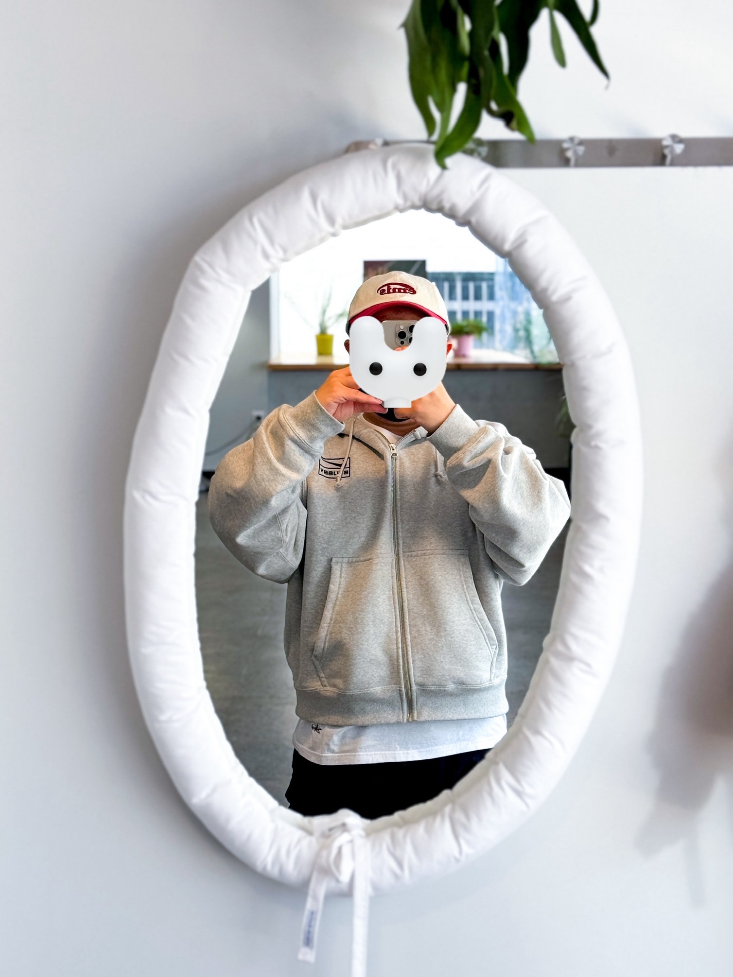 Nike x Stussy Full Zip Fleece Hoodie Grey Heather (FJ9181-050), Stussy Undershirt White (3 Pack) 착용 스타일