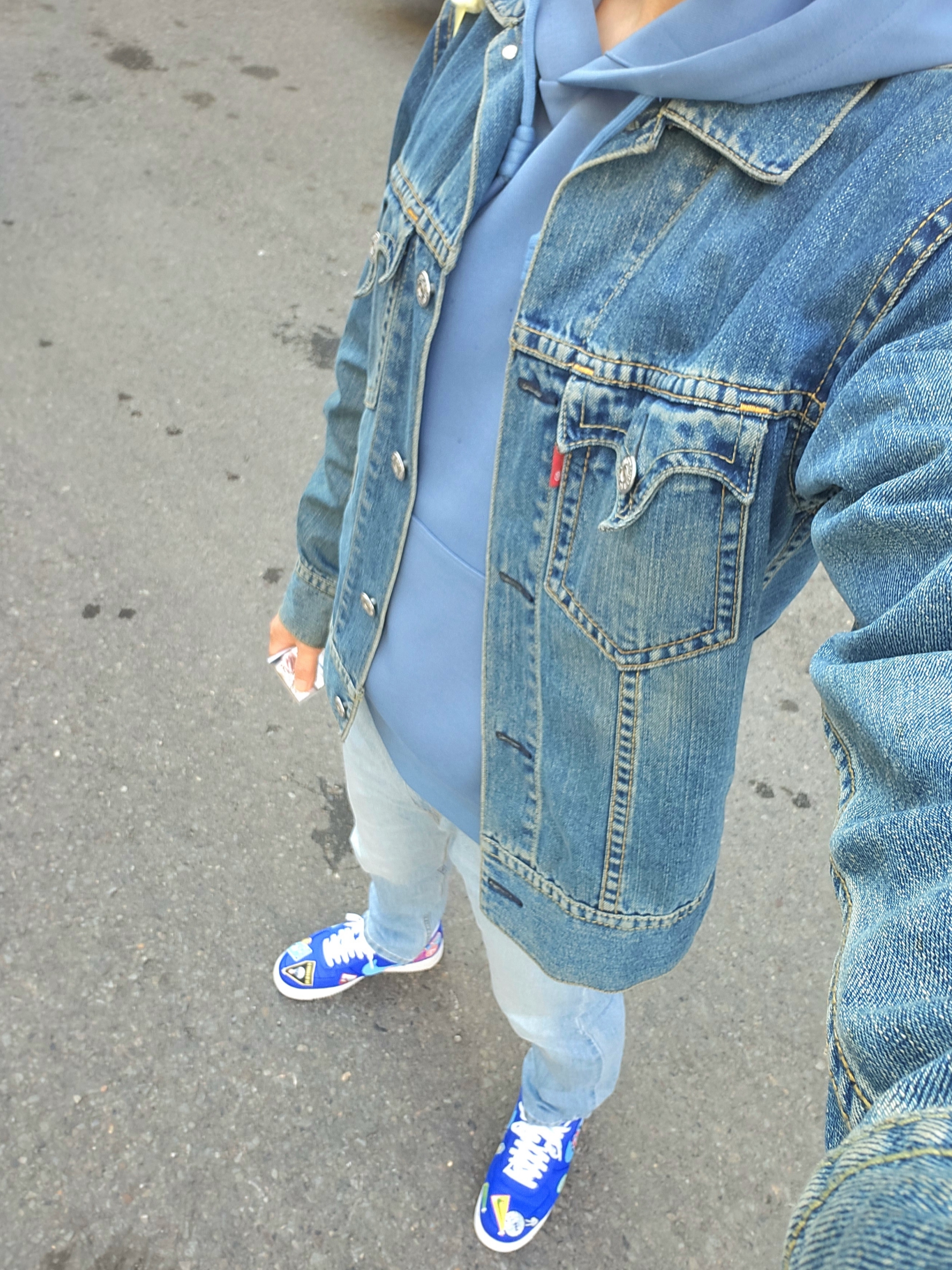 Nike Air Force 1 '07 PRM Patched Up, (W) Lacoste Side Zip Detail Hoodie Sweatshirt Blue 착용 스타일