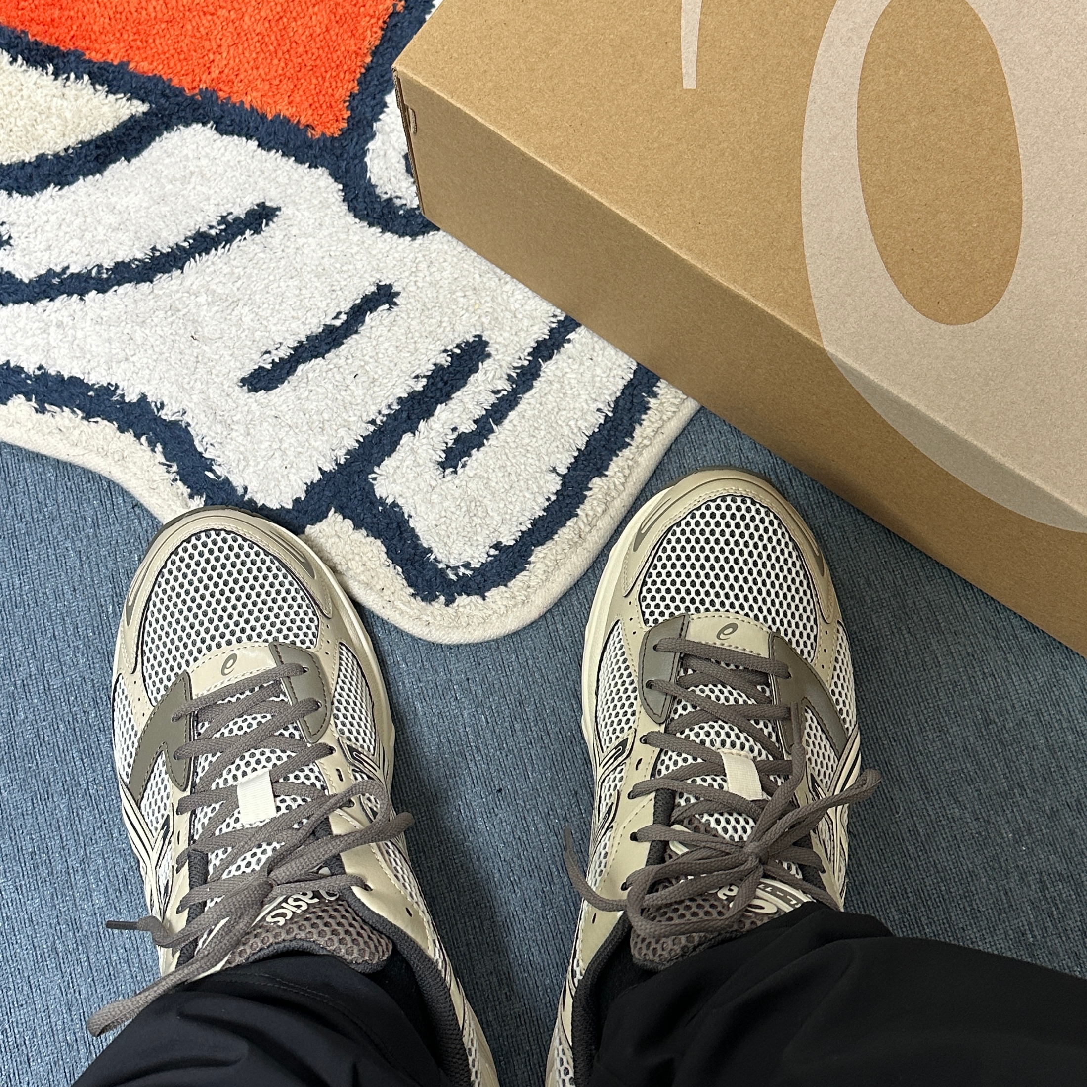 Asics Gel-1130 Birch Dark Taupe - Korea Exclusive 착용 스타일 - 2