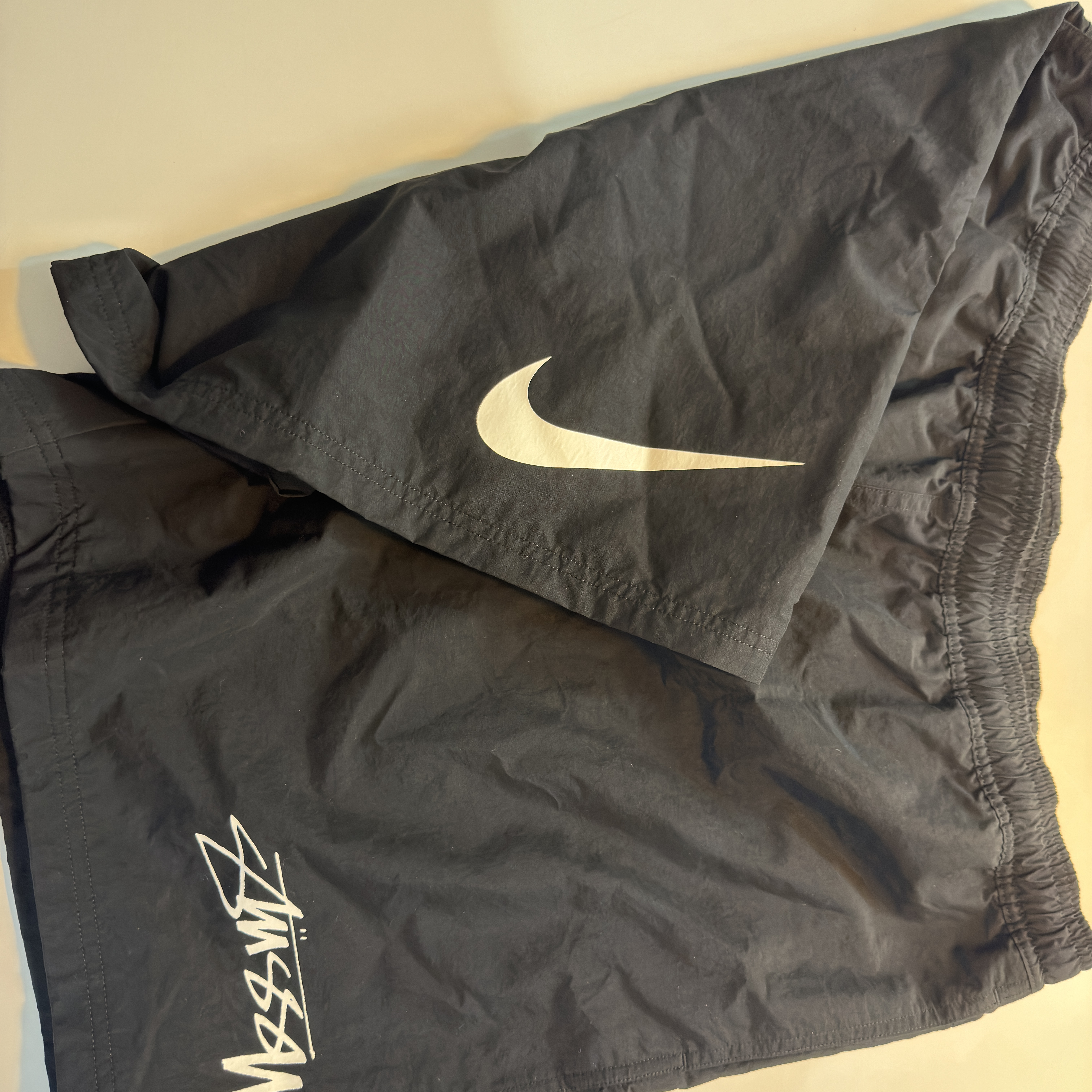 Nike x Stussy Shorts Black (FJ9167-010) 착용 스타일