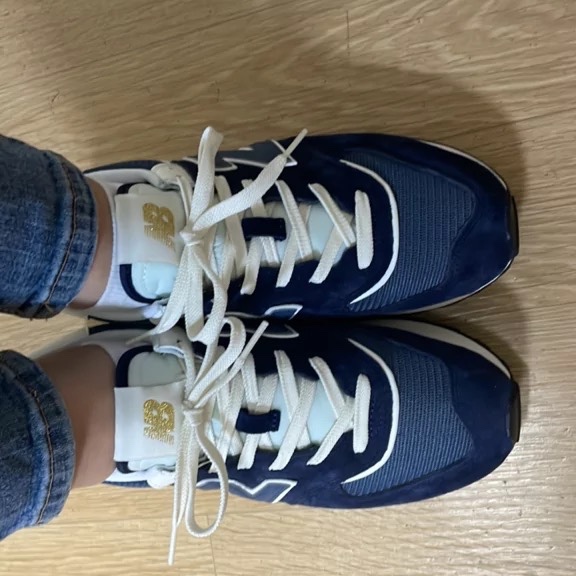 New Balance 574 Legacy Navy 착용 스타일 - 1