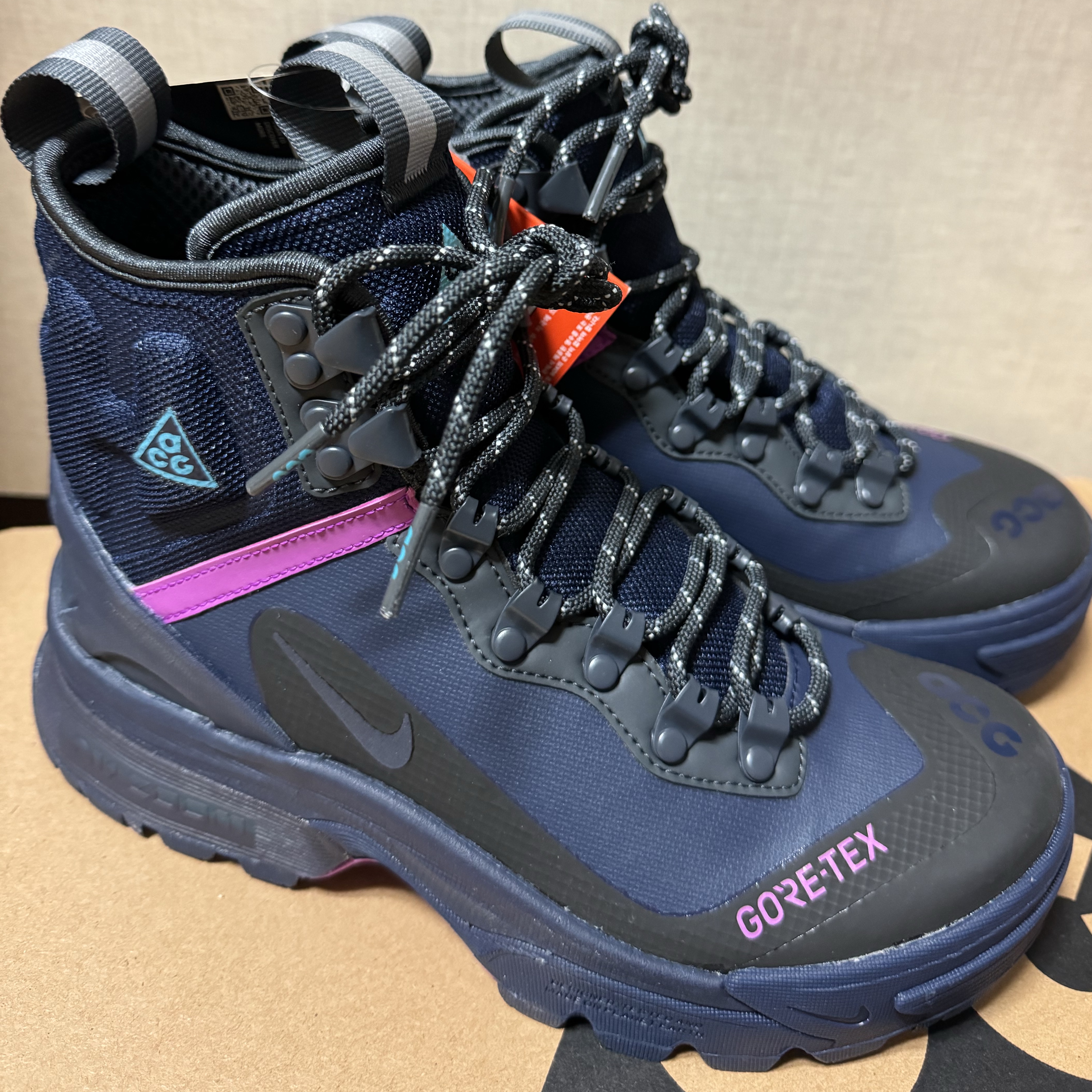 Nike ACG Air Zoom Gaiadome Gore-Tex Obsidian Teal Nebula 착용 스타일