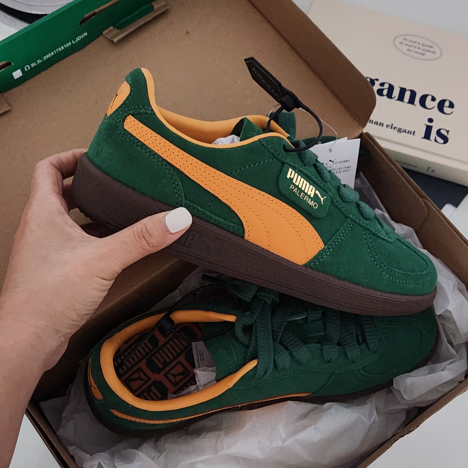 Puma Palermo Vine Clementine 착용 스타일