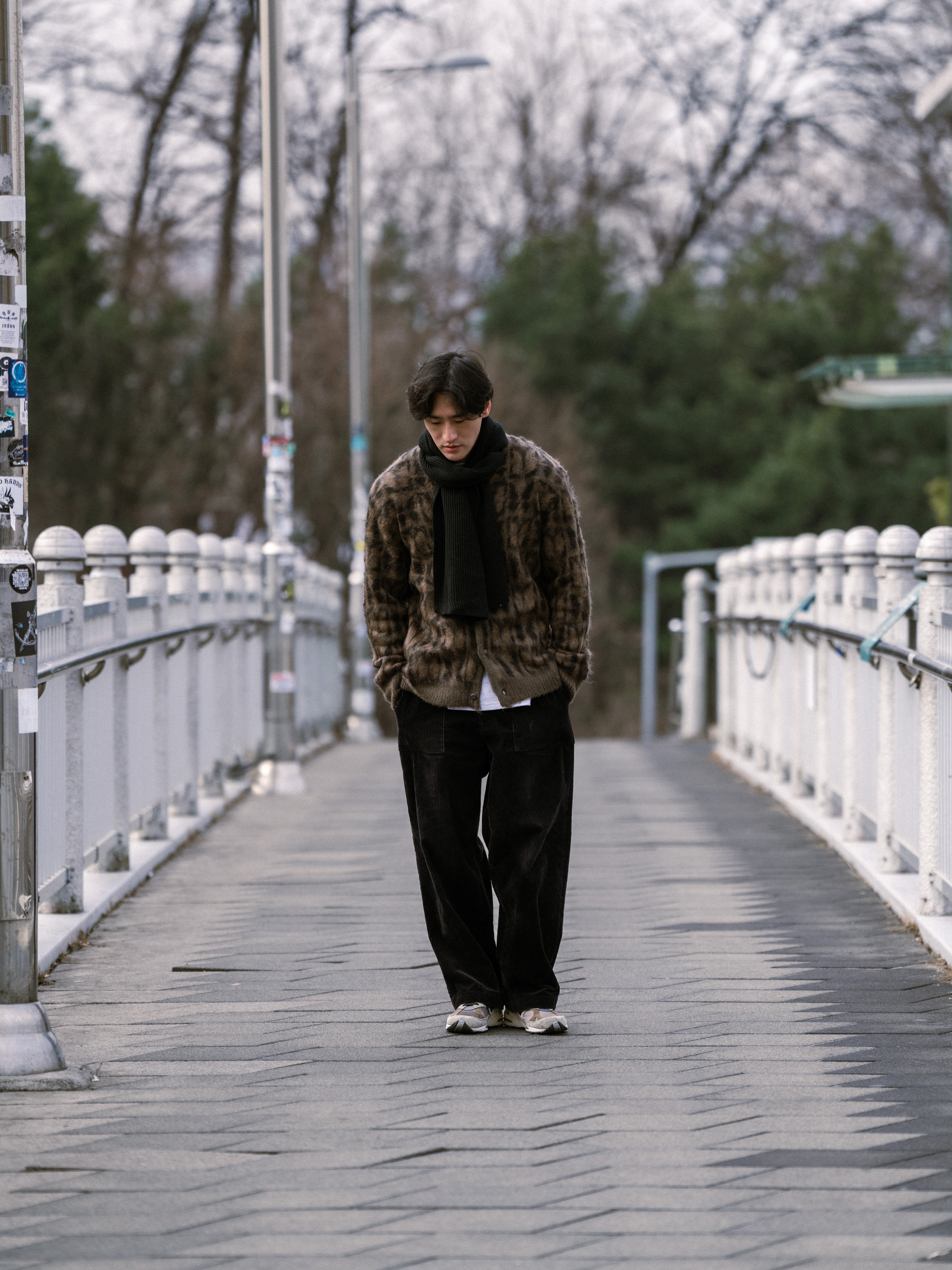 Needles Mohair Cardigan Papillon, New Balance x JJJJound 991 Made in UK Grey 착용 스타일 - 2