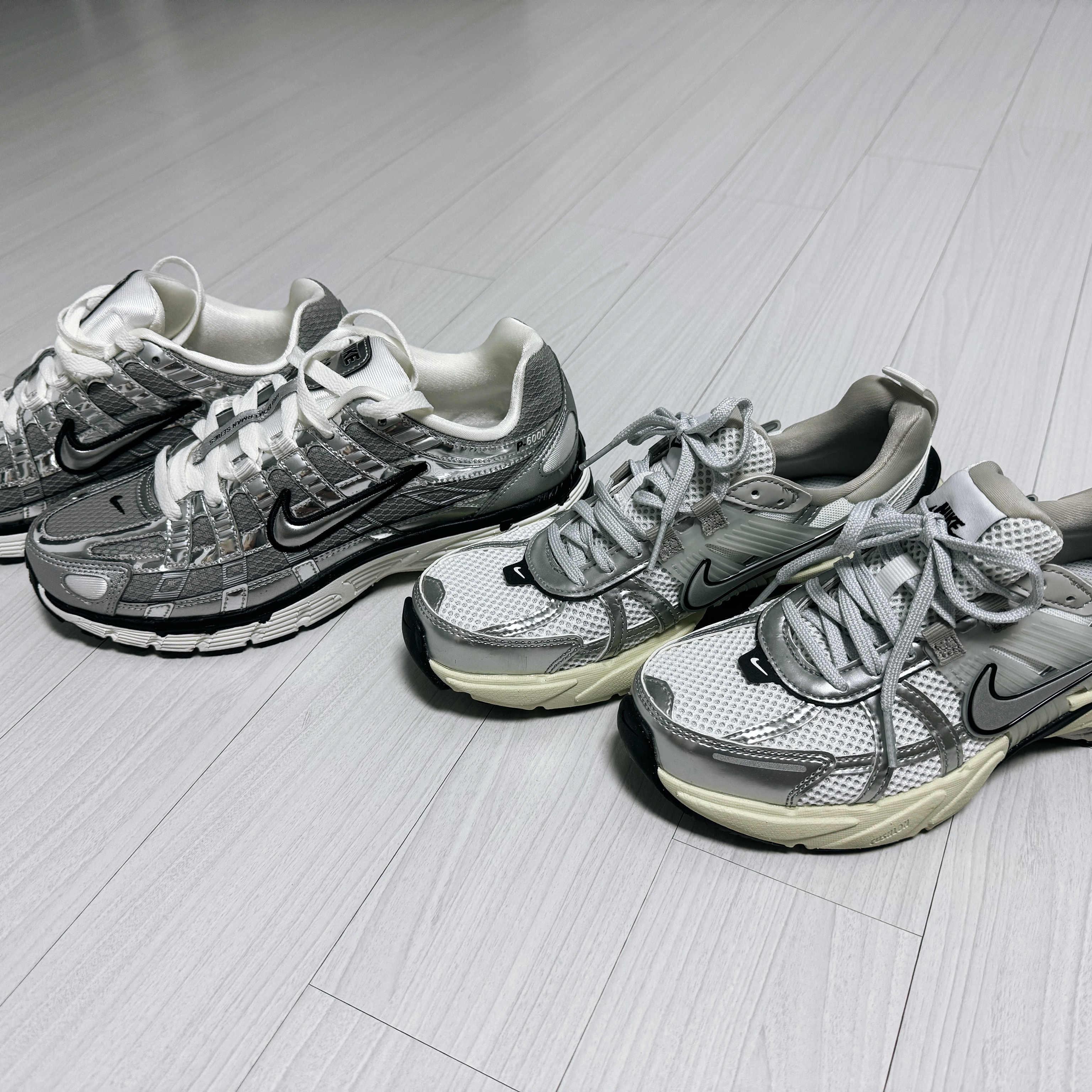 Nike V2K Run Summit White Metallic Silver, Nike P-6000 Metallic Silver 착용 스타일