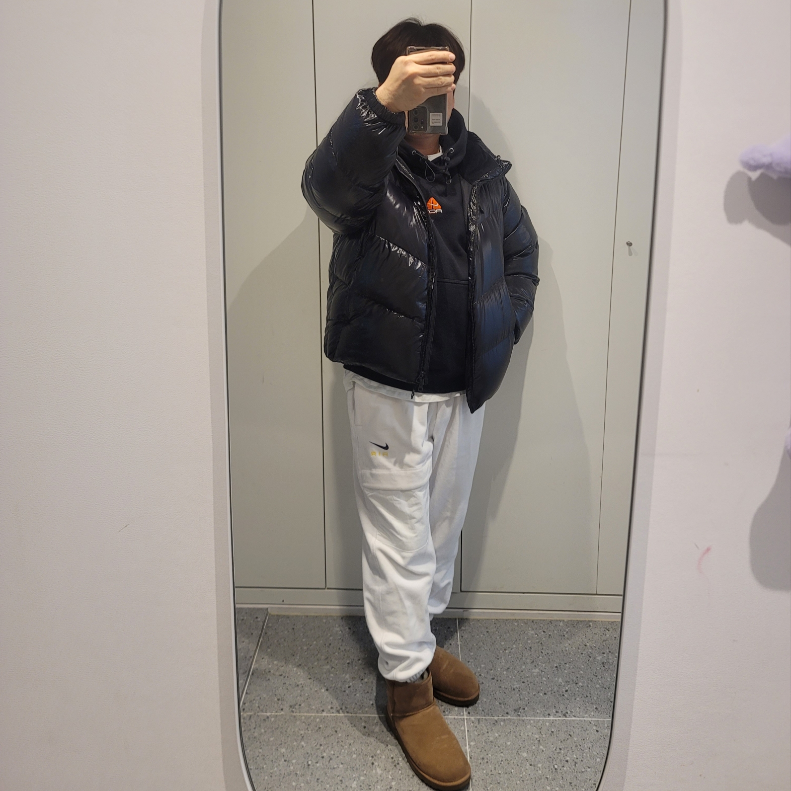The North Face White Label Neo Free Move Down Jacket Black, Nike ACG Therma-Fit ADV Lunar Lake Puffer Jacket Black - Asia 착용 스타일 - 2