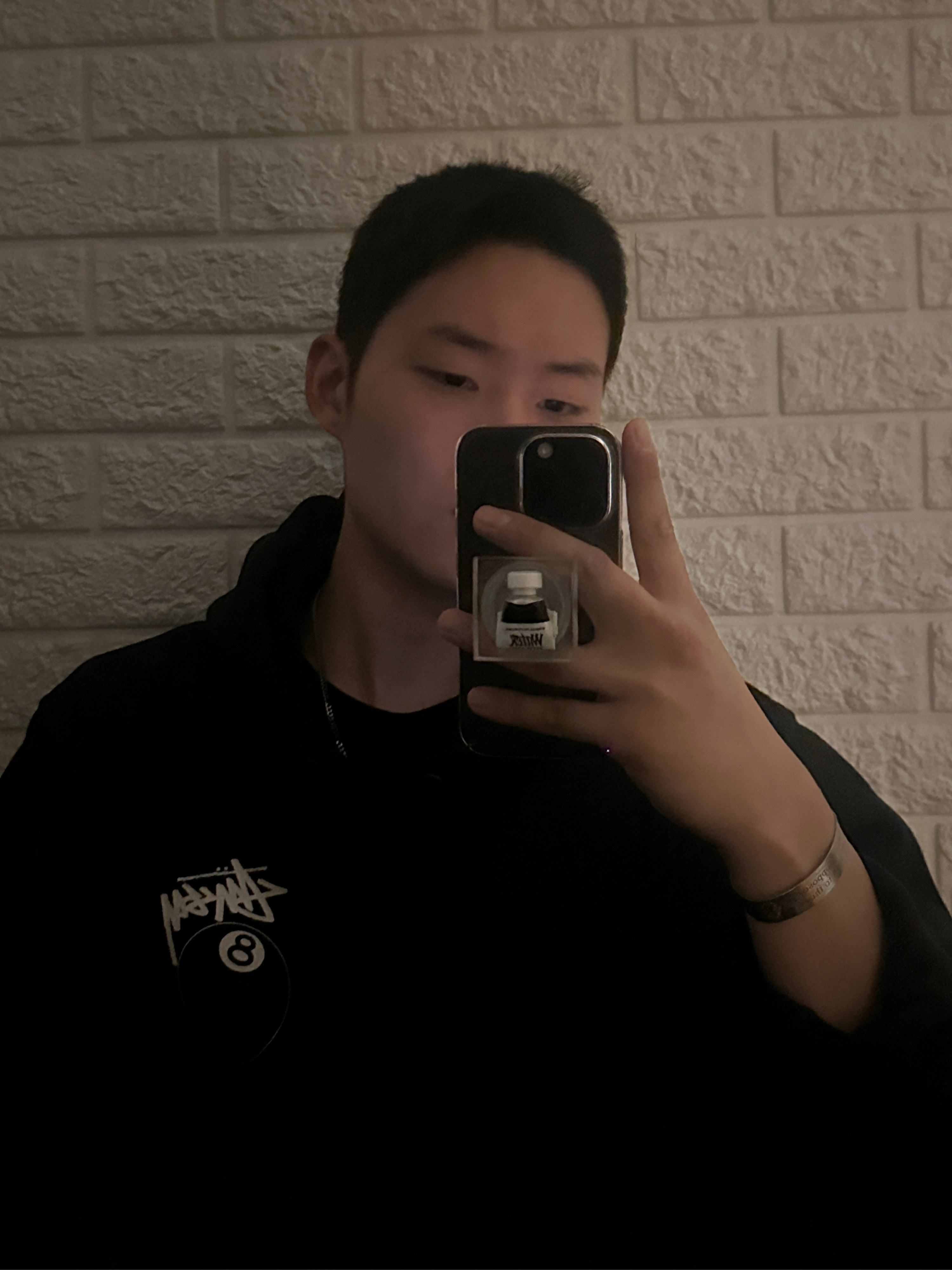 Stussy 8 Ball Hoodie Black - 21FW 착용 스타일 - 2