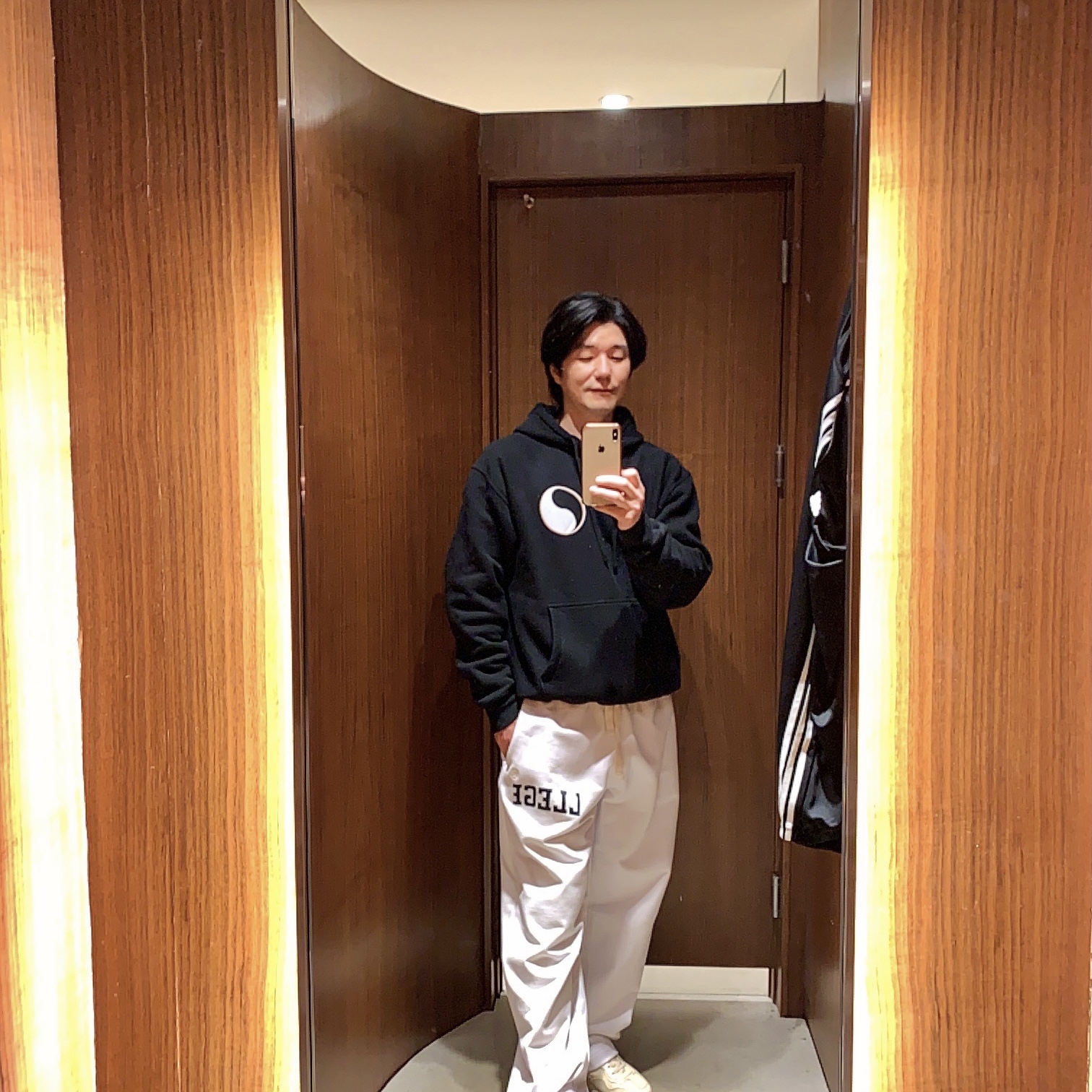 Stussy x Our Legacy Work Shop Drop Shadow Pigment Dyed Hoodie Black 착용 스타일