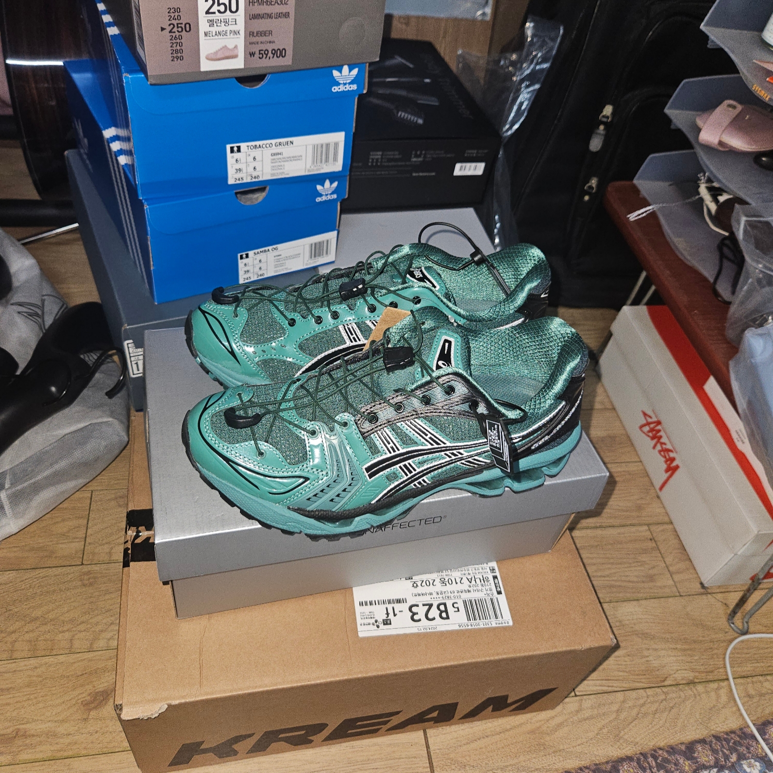 Asics x Unaffected Gel-Kayano 14 Uranus Green 착용 스타일 - 4