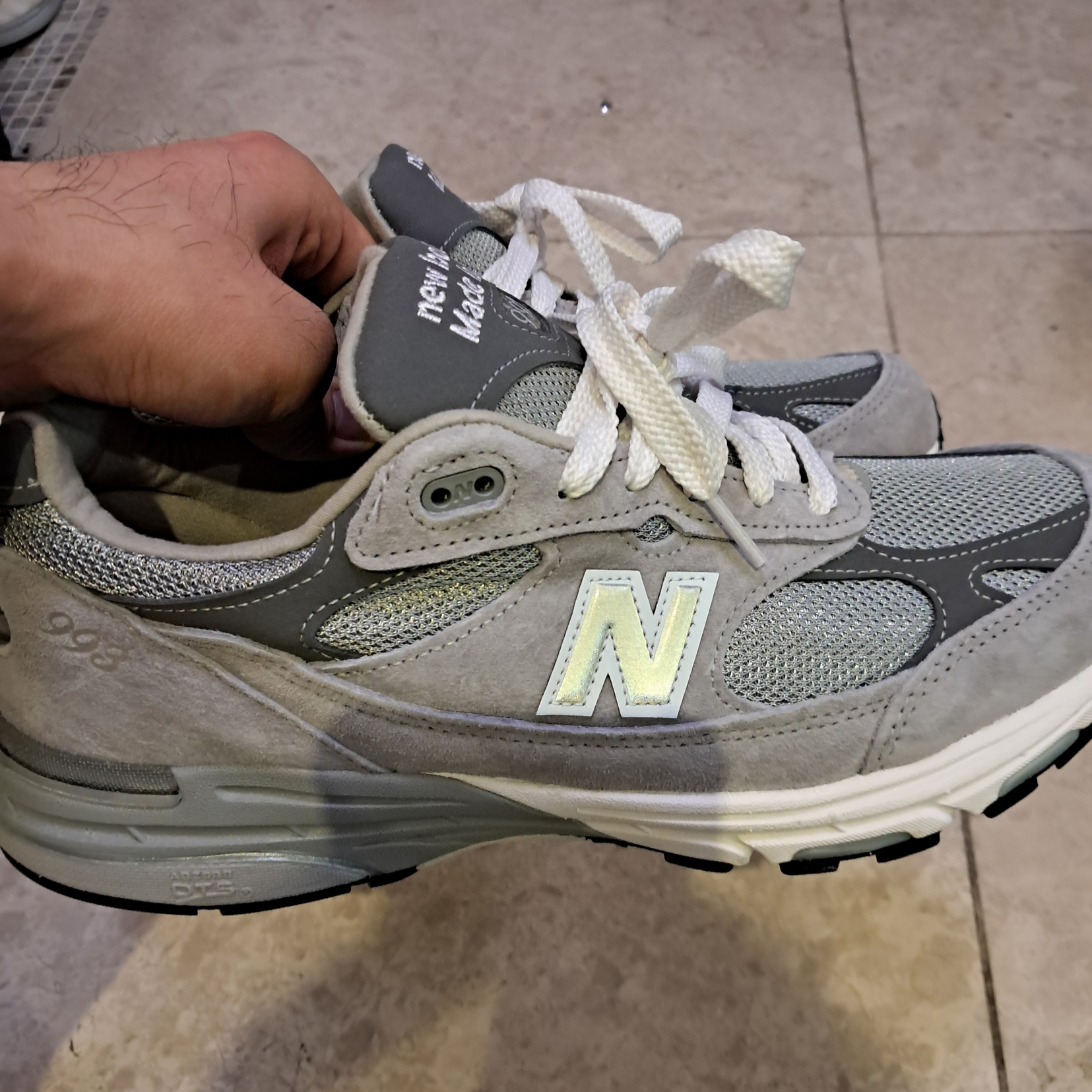 New Balance 993 Made in USA Grey - D Standard 착용 스타일 - 2