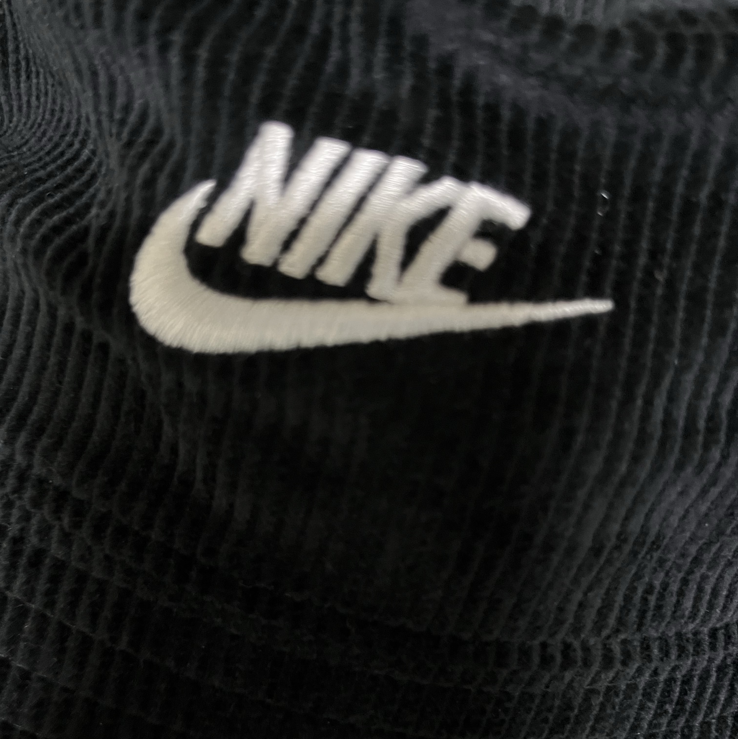 Nike Futura Corduroy Bucket Black 착용 스타일
