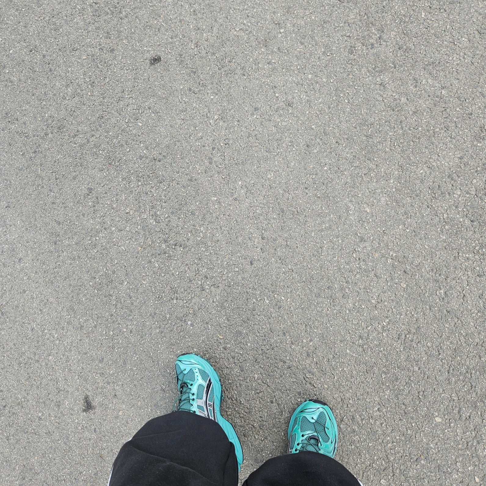 Asics x Unaffected Gel-Kayano 14 Uranus Green 착용 스타일 - 2