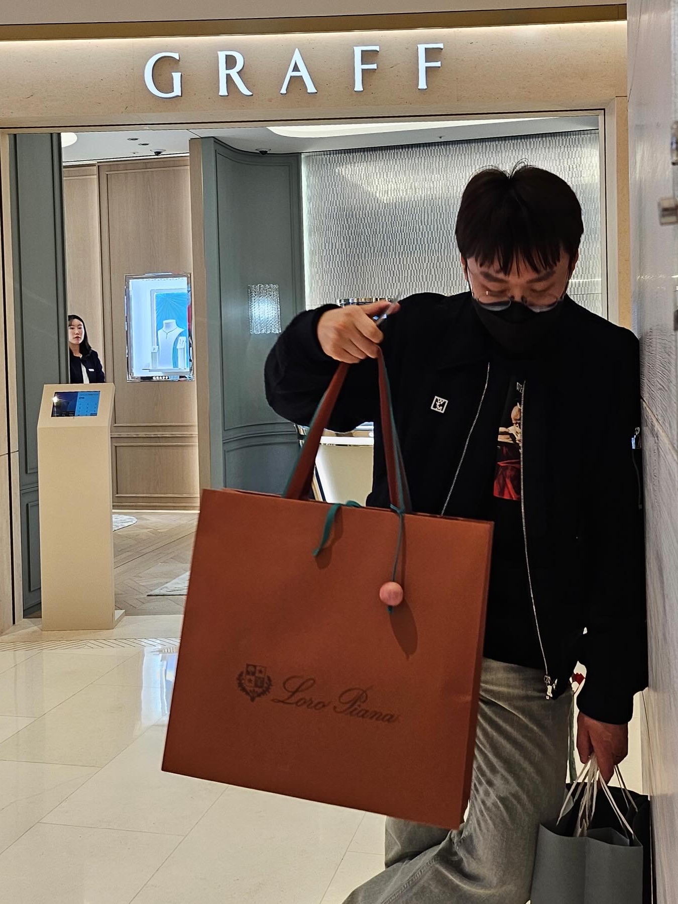 Off-White Caravaggio Painting Hoodie Black, Wooyoungmi Straight Denim Pants Mint - 23FW 착용 스타일 - 6