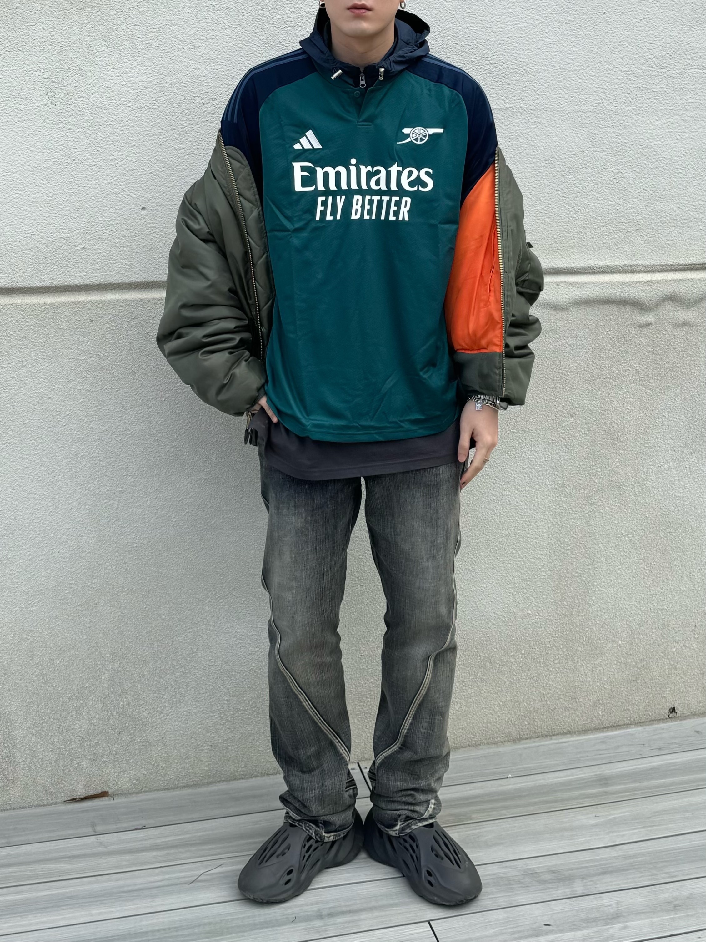 Adidas Arsenal 2023/24 3rd Jersey Rich Green Collegiate Navy - KR Sizing (Non Marking Ver.), Adidas Yeezy Foam RNNR Onyx 착용 스타일 - 5