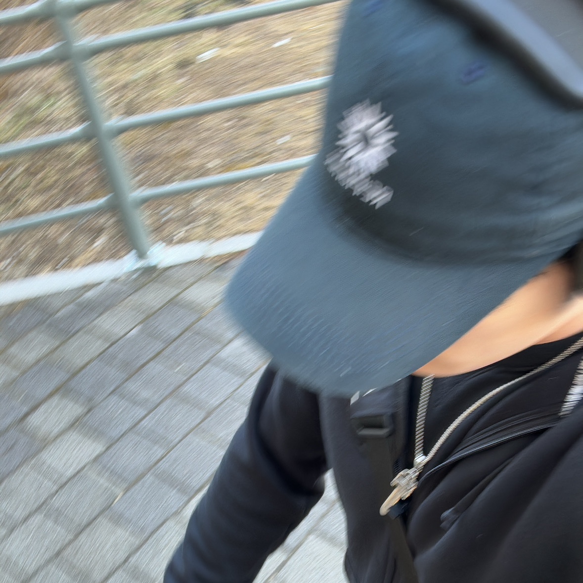 Apple AirPods Max Lightning Space Gray (Korean Ver.), Chrome Hearts Silichrome Dagger Pendant White 2023 착용 스타일