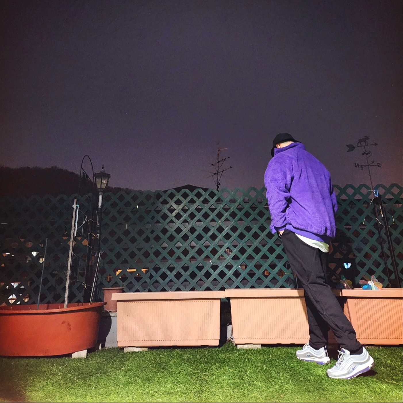 Nike Apex Swoosh Bucket Hat Black White, Nike NSW Reversible Jacket Court Purple White - Asia 착용 스타일 - 2