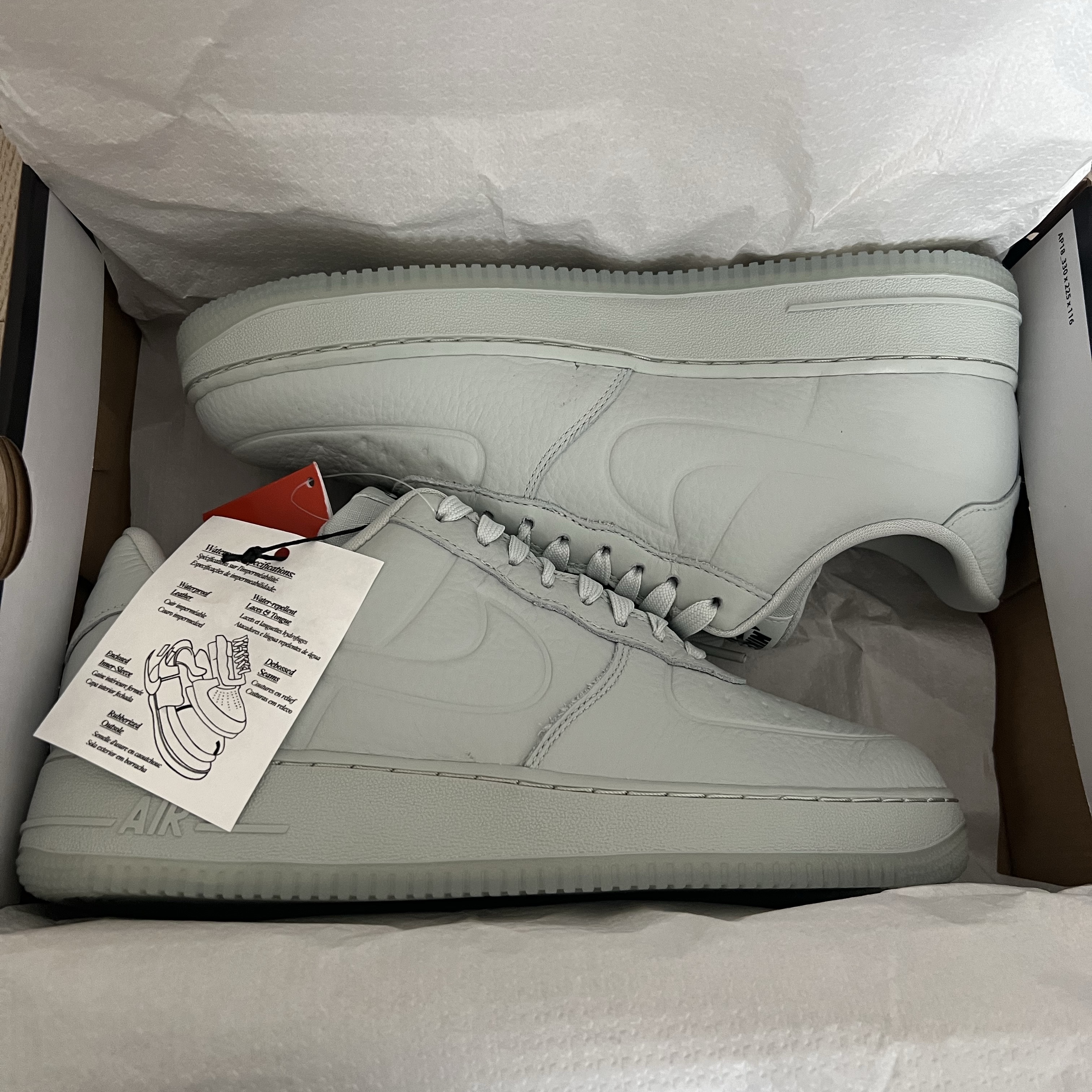Nike Air Force 1 '07 Pro-Tech Waterproof Light Silver 착용 스타일 - 3