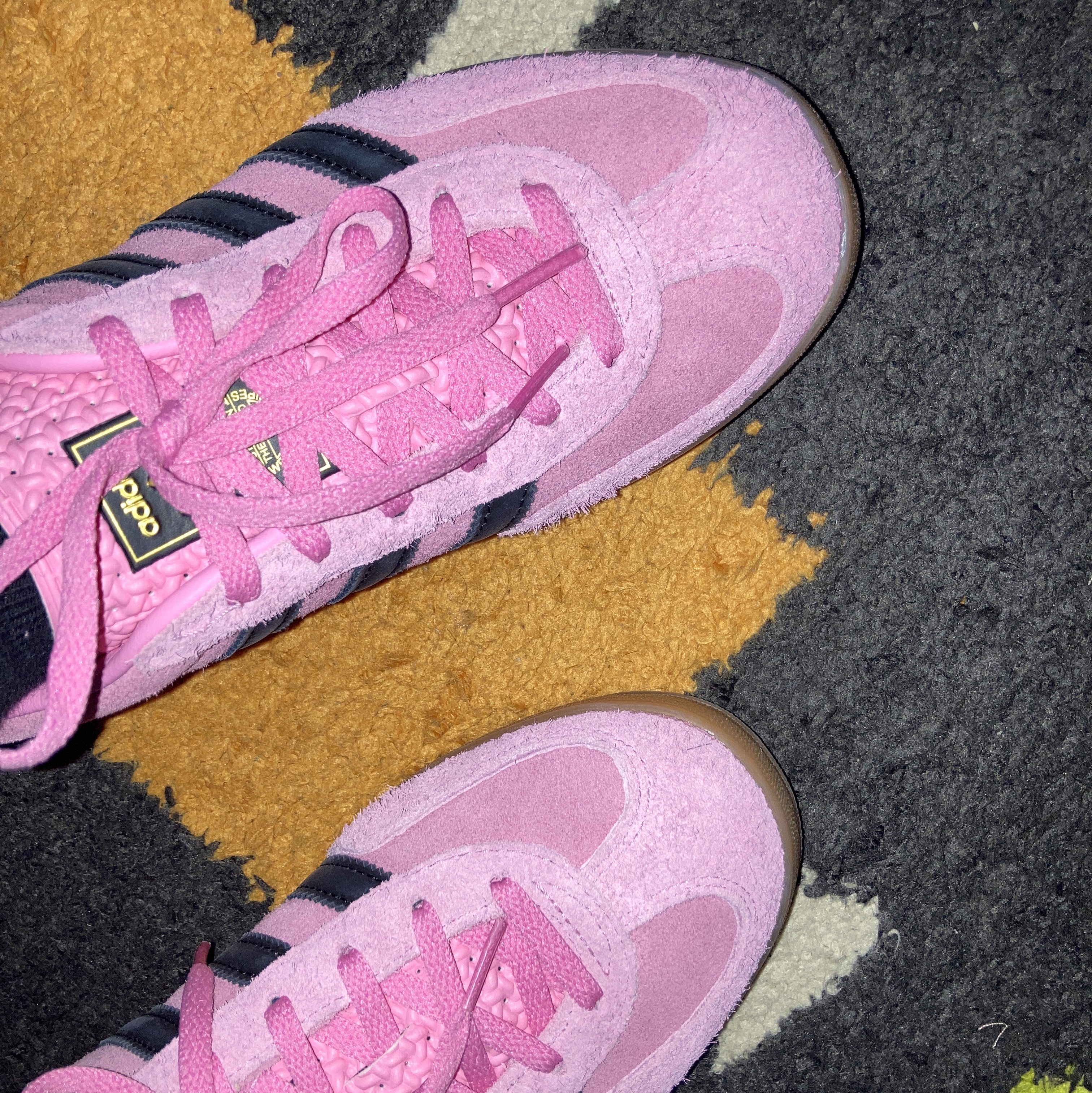 (W) Adidas Gazelle Indoor Bliss Pink 착용 스타일