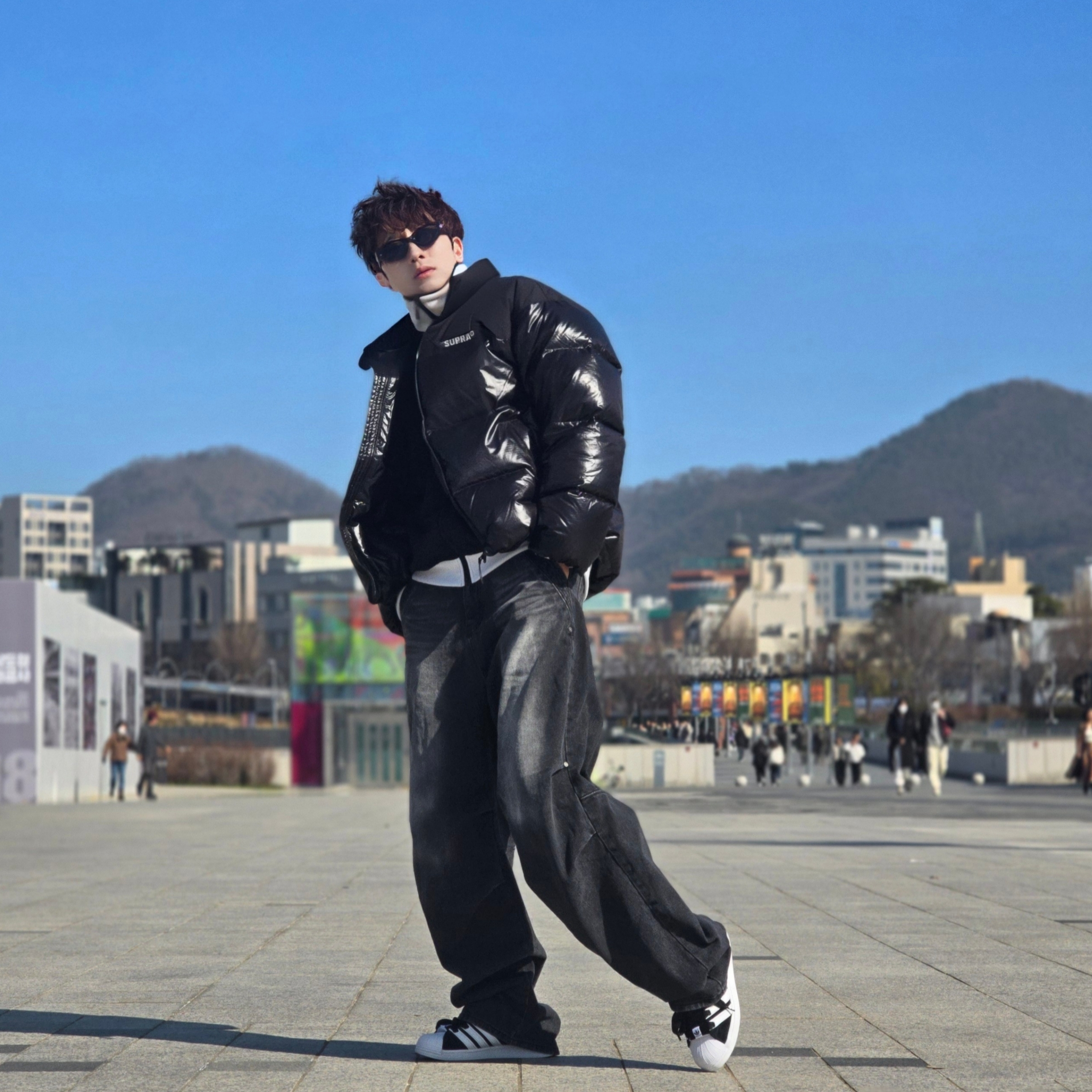 Adidas Superstar Supermodified Core Black Cloud White, Adidas Adicolor Classics Beckenbauer Track Jacket Black - KR Sizing 착용 스타일 - 4