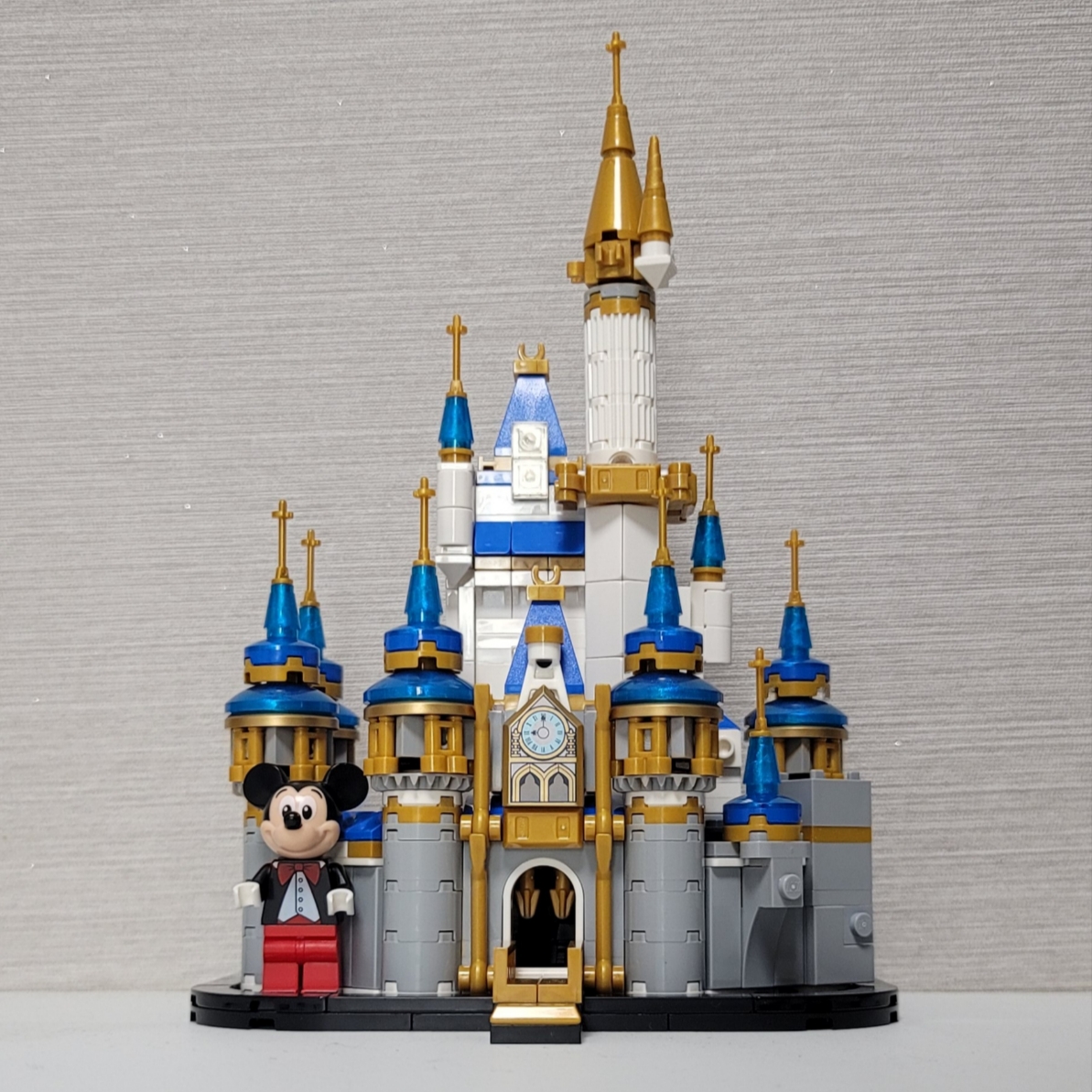 Lego Mini Disney Castle 착용 스타일