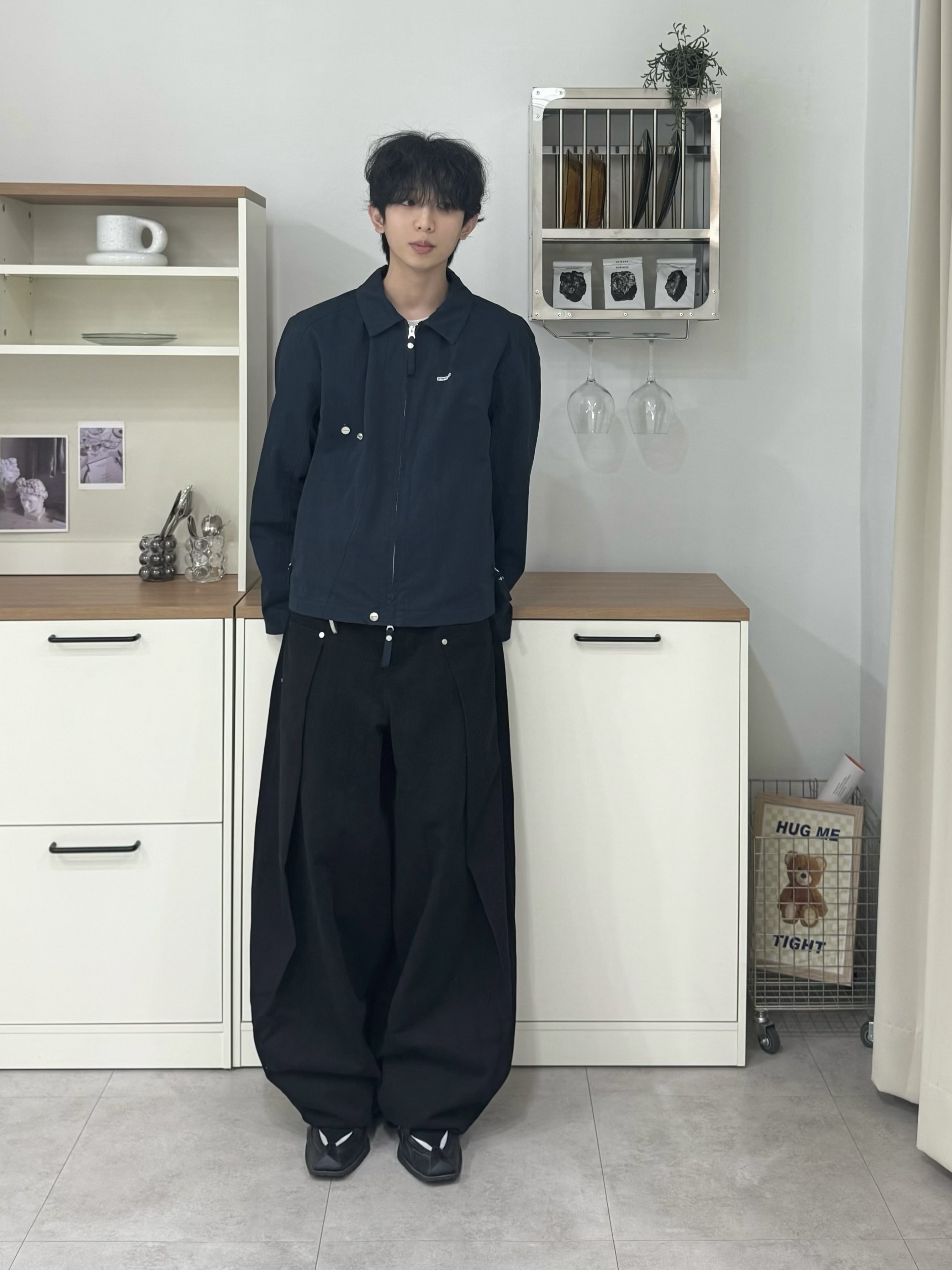 Thevinylhouse 2Way Zip Single Jacket Navy, Nike x Martine Rose Shox MR4 Black 착용 스타일 - 1