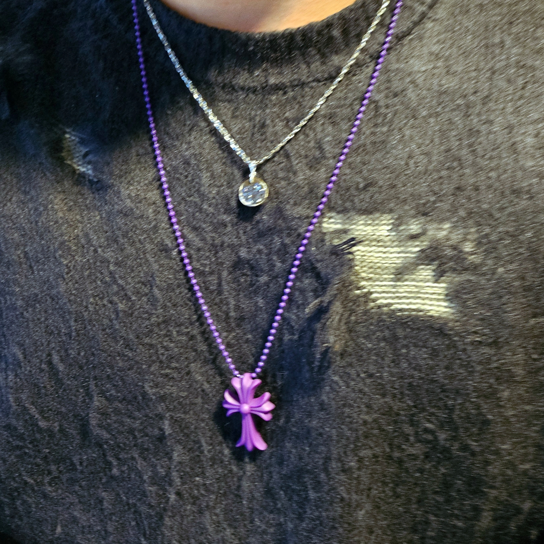 Chrome Hearts Silichrome CH Cross Pendant Purple 2022/2023 착용 스타일