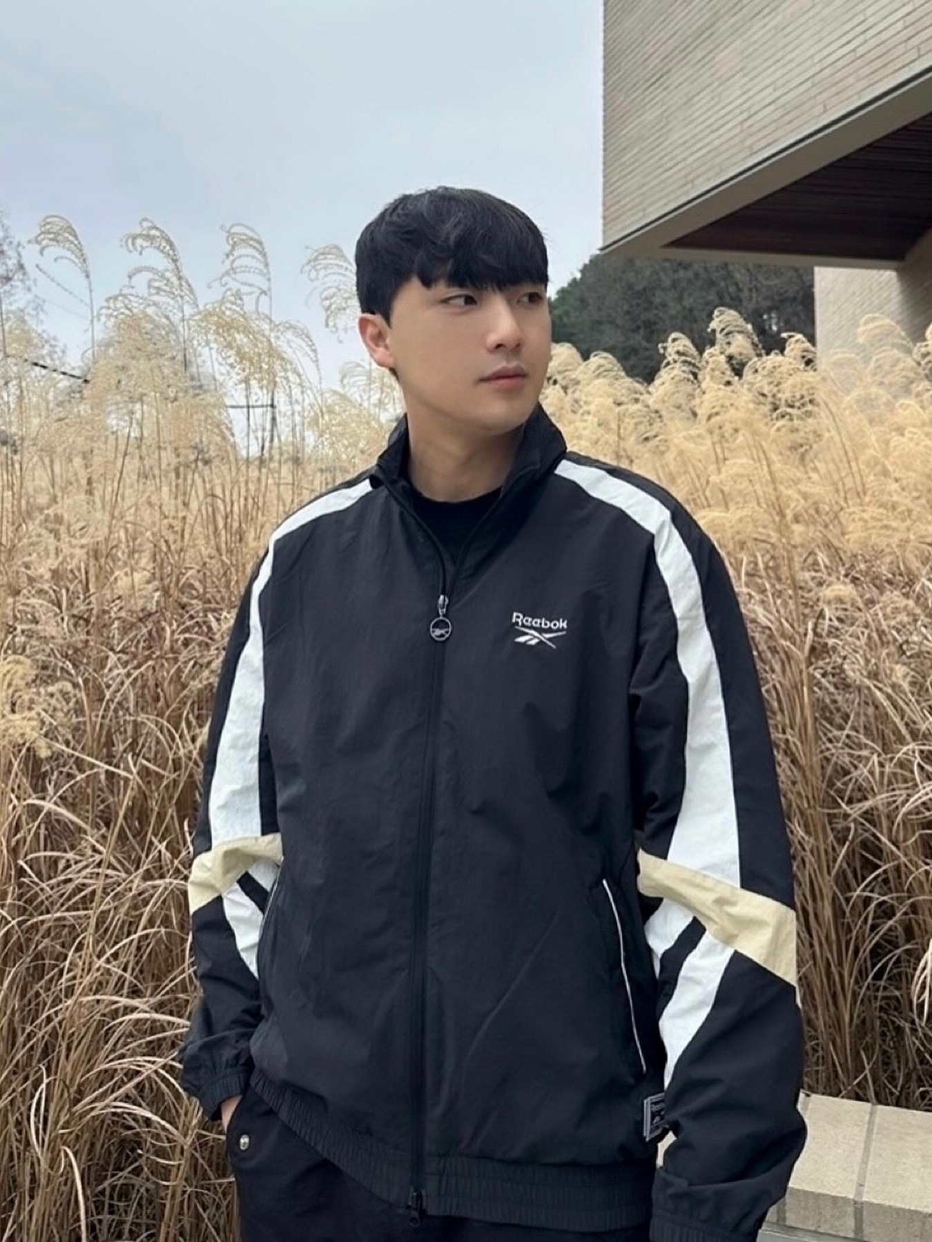 박 호 일님의 스타일