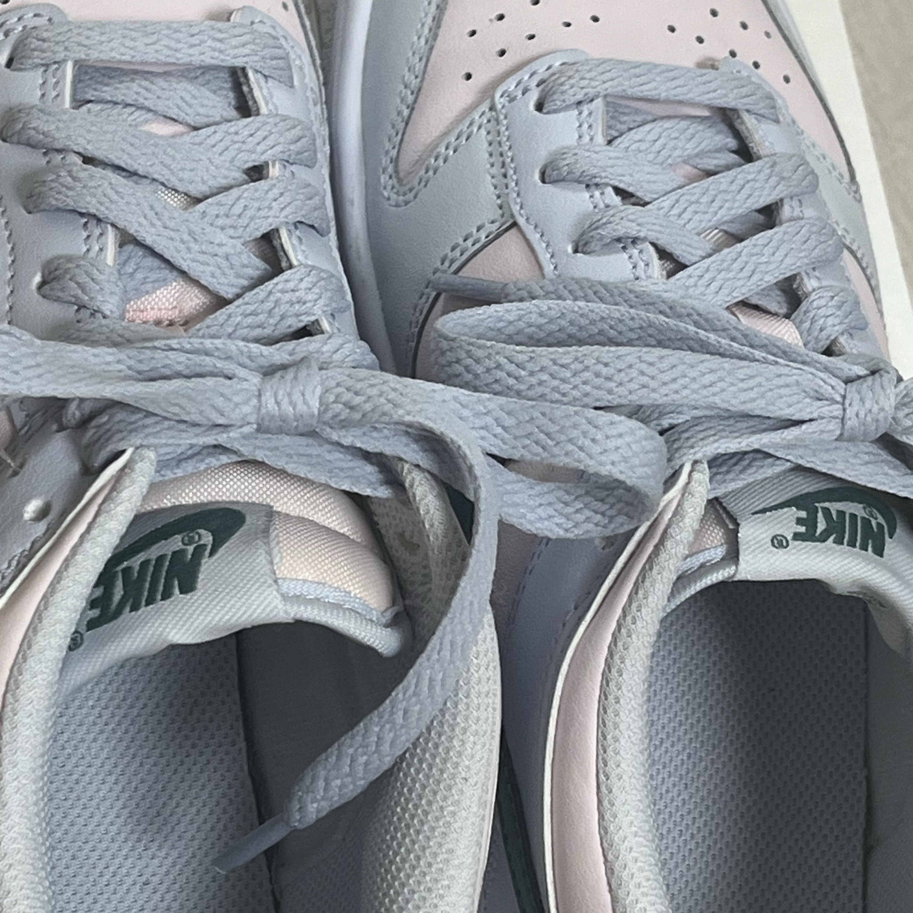 (GS) Nike Dunk Low Football Grey Mineral Teal 착용 스타일