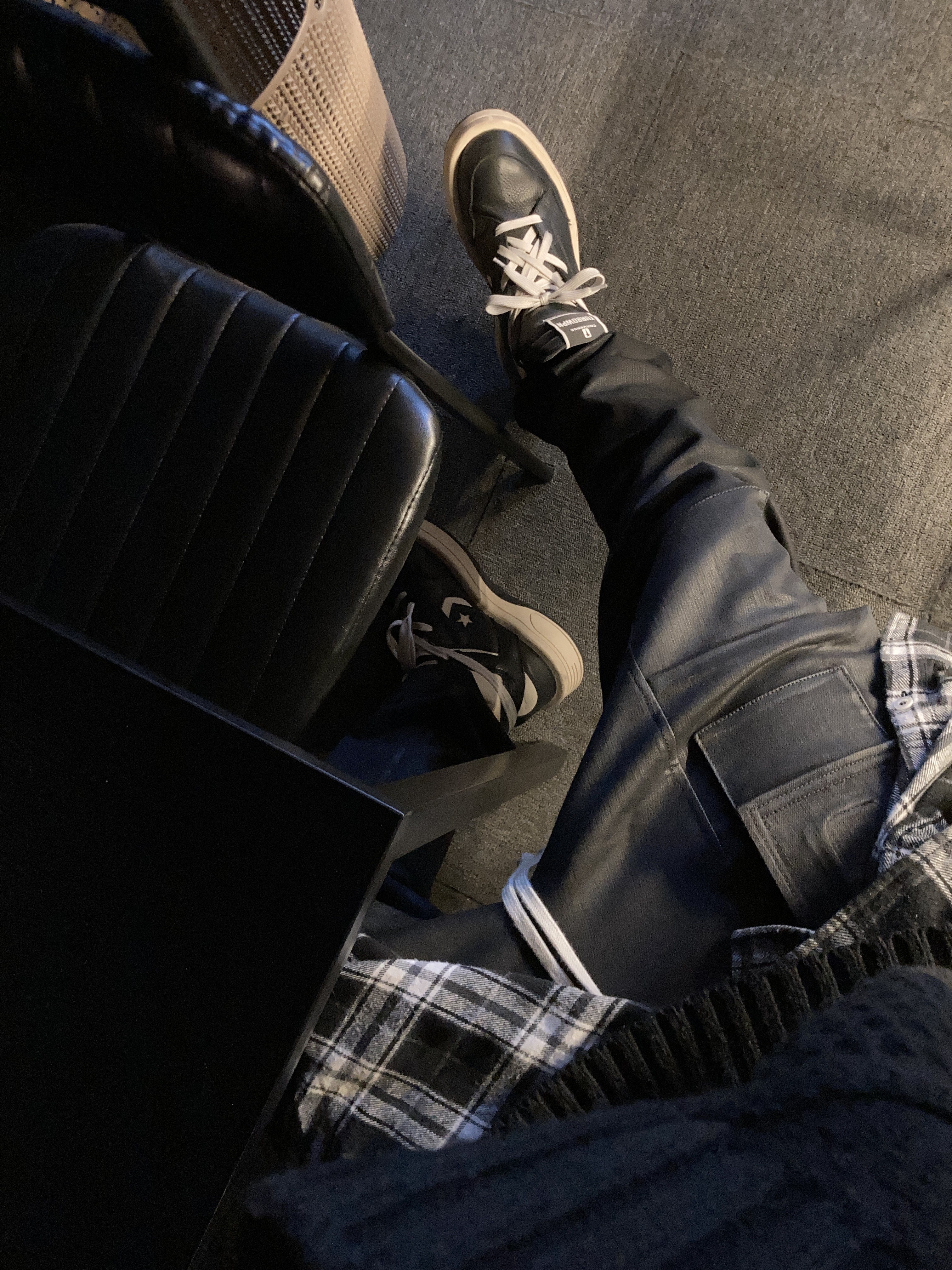 Converse x Drkshdw Turbowpn Black Cream 착용 스타일 - 2