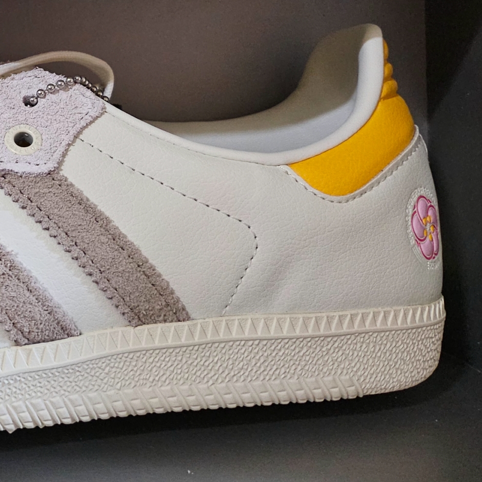 Adidas x Kasina Samba Consortium Cup Off White Trace Khaki 착용 스타일