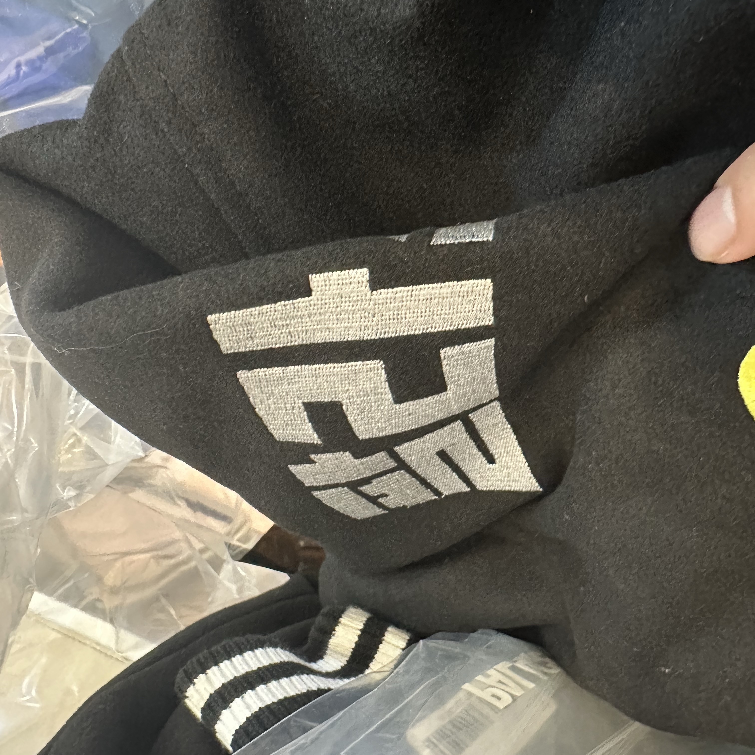 Palace Korea Varsity Jacket Black - 24SS 착용 스타일 - 1