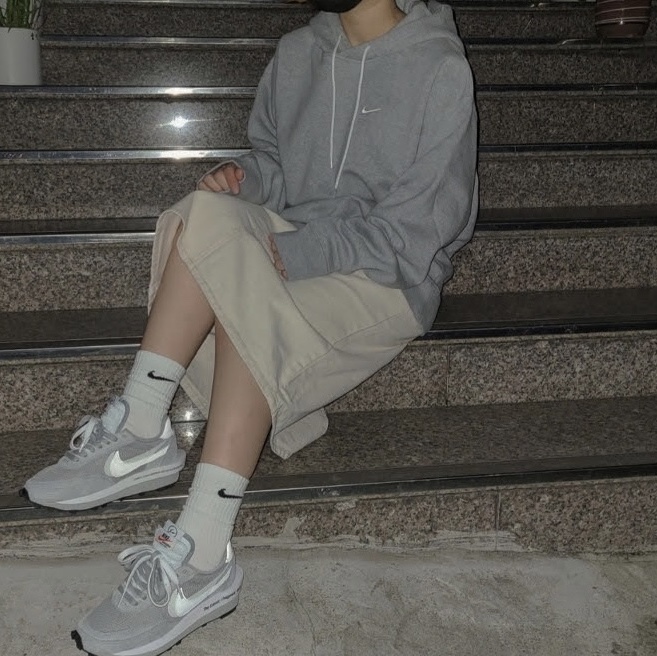 Nike x Sacai x Fragment LDWaffle Light Smoke Grey 착용 스타일