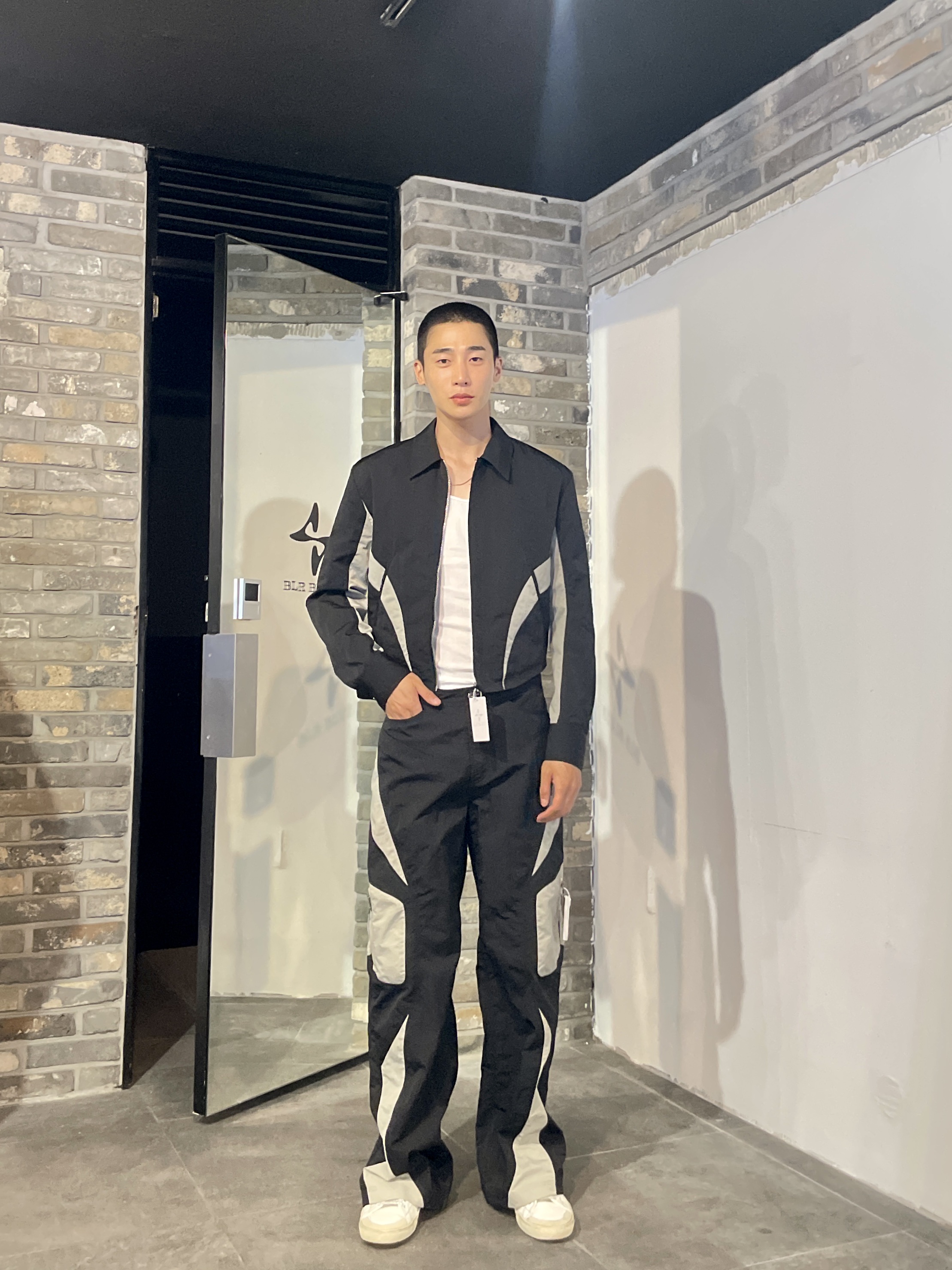 BLR Ho-Mi Jacket Black 착용 스타일