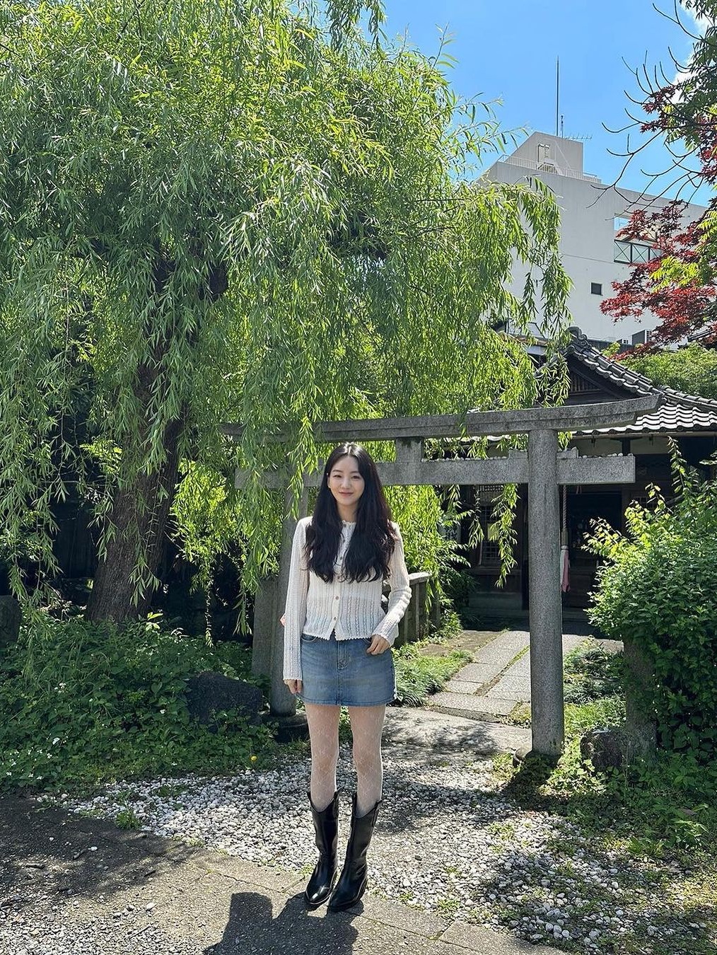 (W) Matin Kim Double Zipper Denim Mini Skirt Blue, (W) Acne Studios Denim Mini Skirt Mid Blue 착용 스타일 - 3