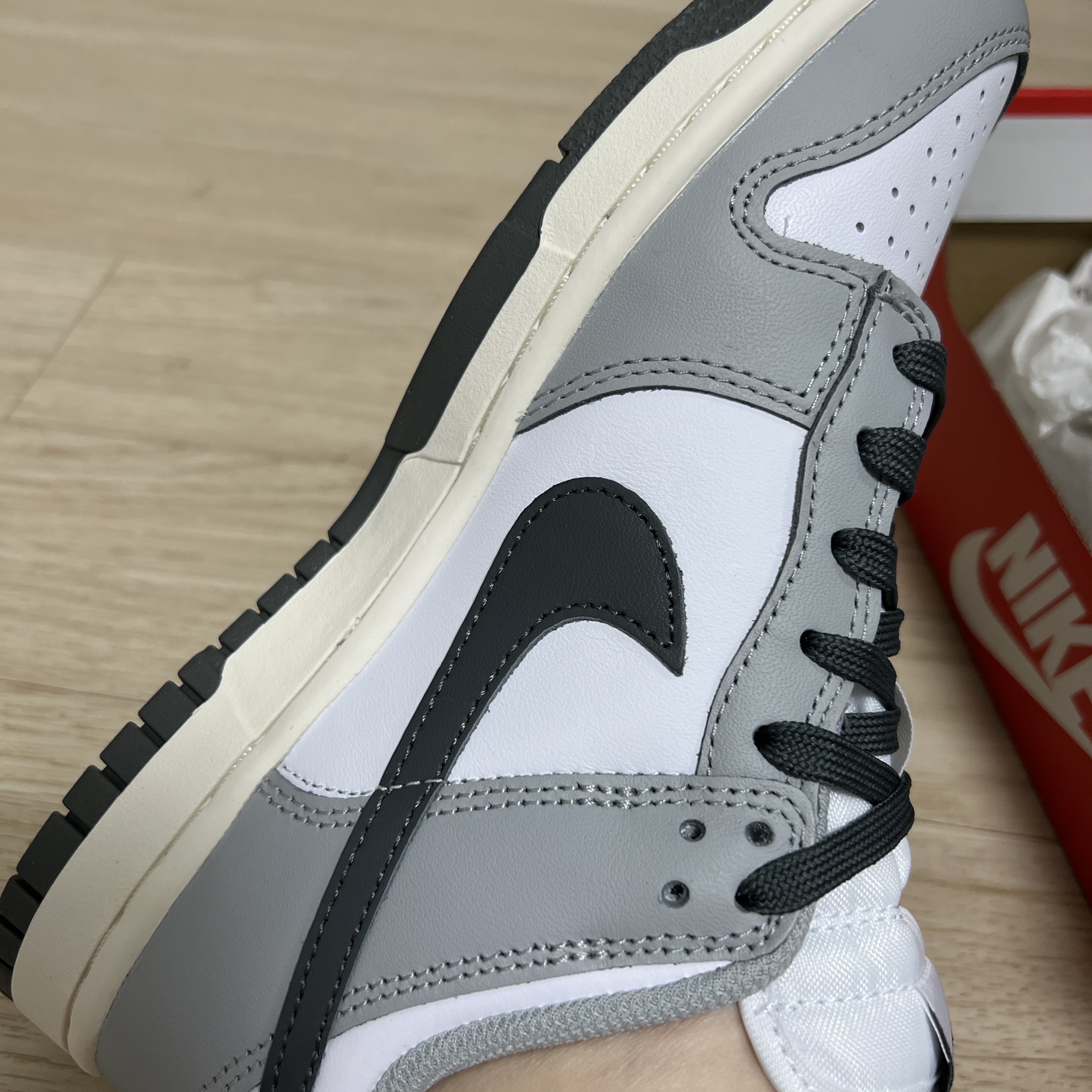 (W) Nike Dunk Low Light Smoke Grey 착용 스타일