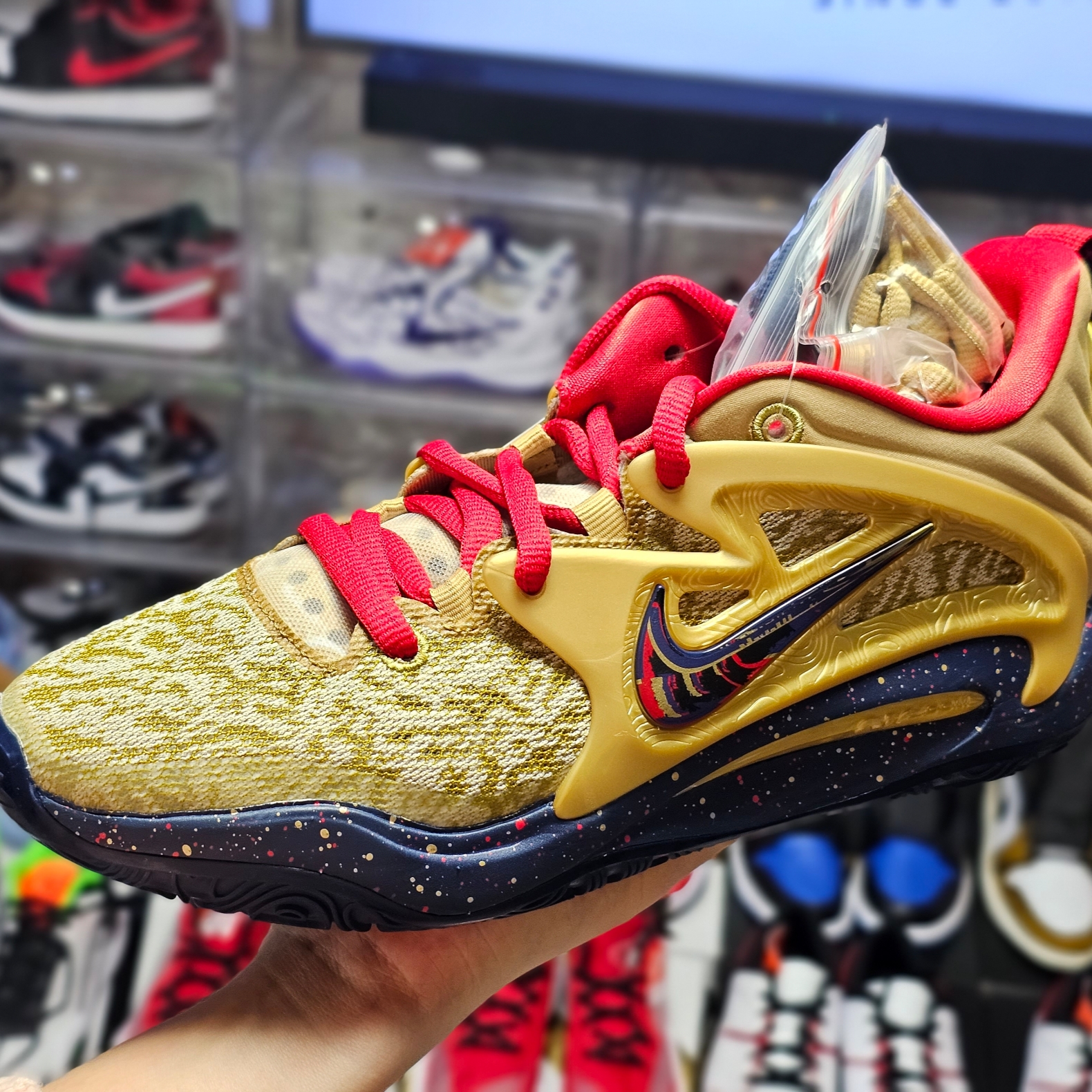 Nike KD 15 EP Sail Pearl White 착용 스타일