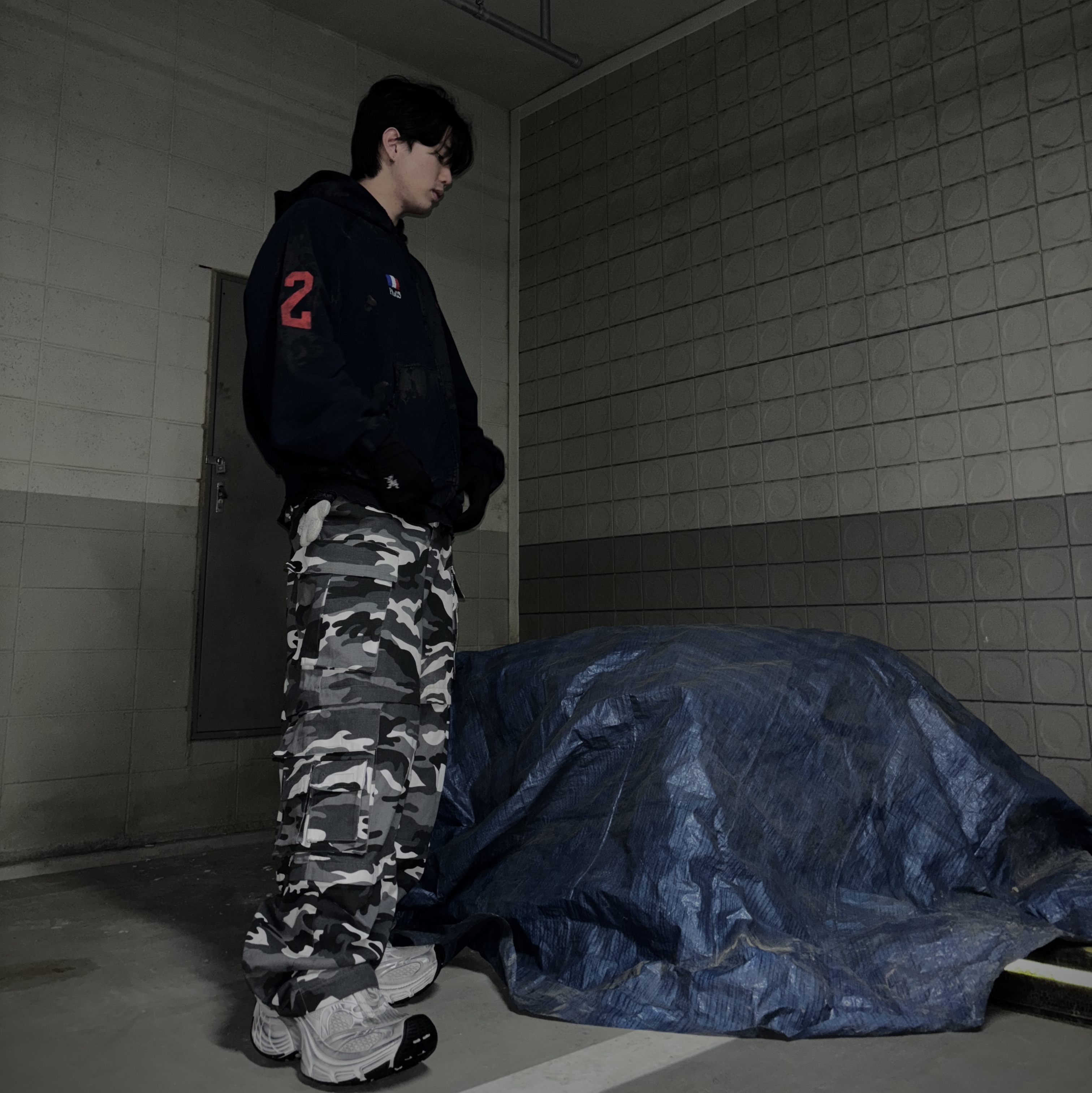 Balenciaga 10XL Sneakers White Black Grey, Project G/R Oversized Convertible Cargo Pants City Camo 착용 스타일 - 8