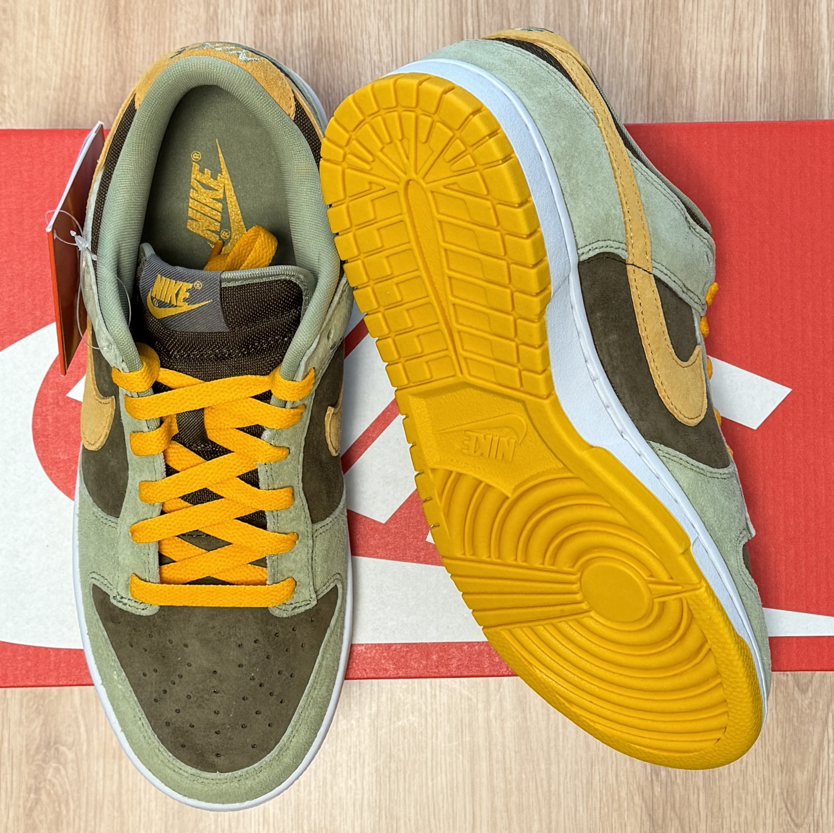 Nike Dunk Low SE Dusty Olive 착용 스타일