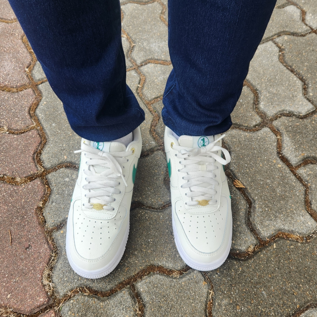 Nike Air Force 1 '07 LV8 40th Anniversary Join Forces Sail Malachite 착용 스타일