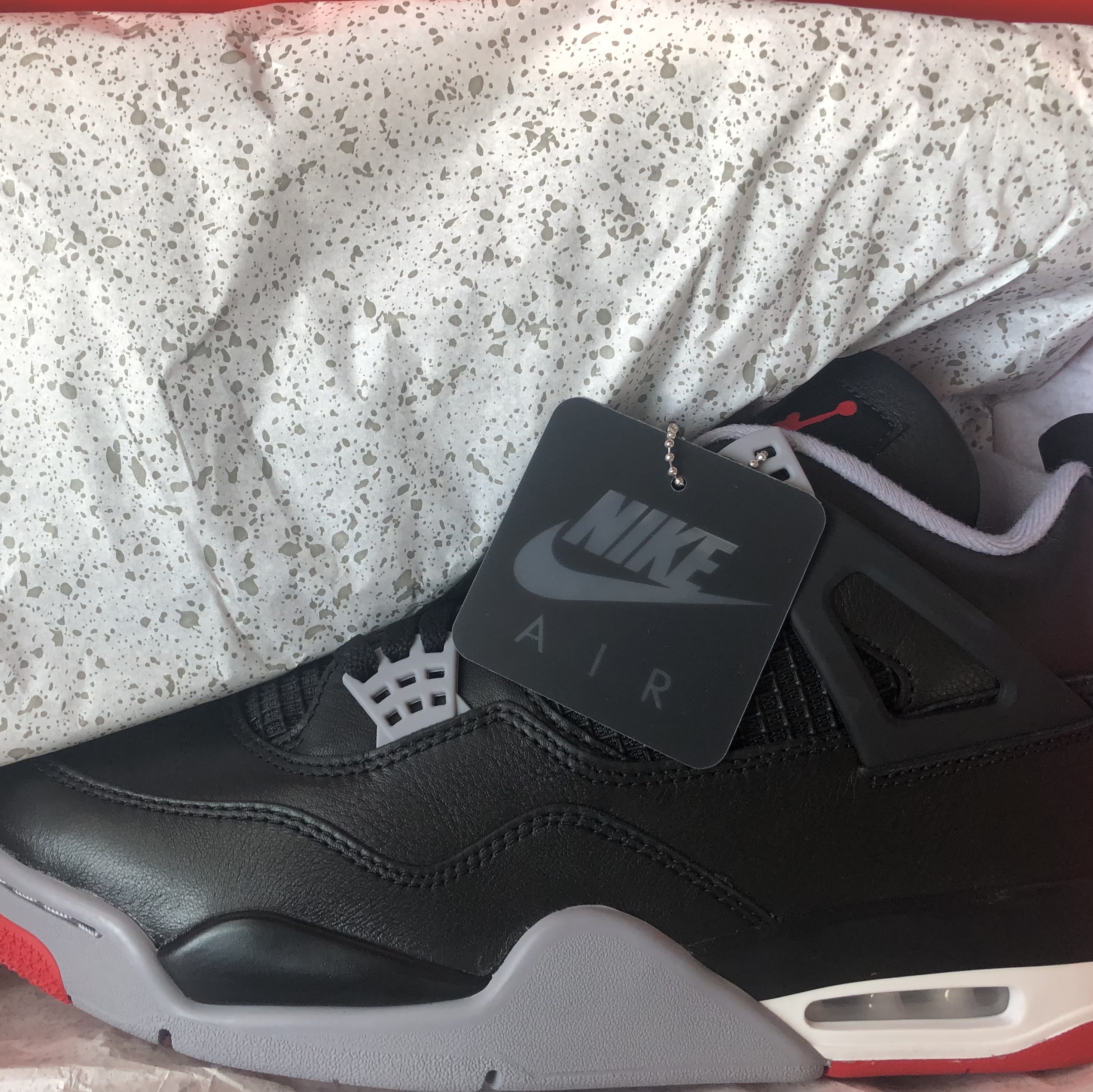 Jordan 4 Retro Bred Reimagined 착용 스타일
